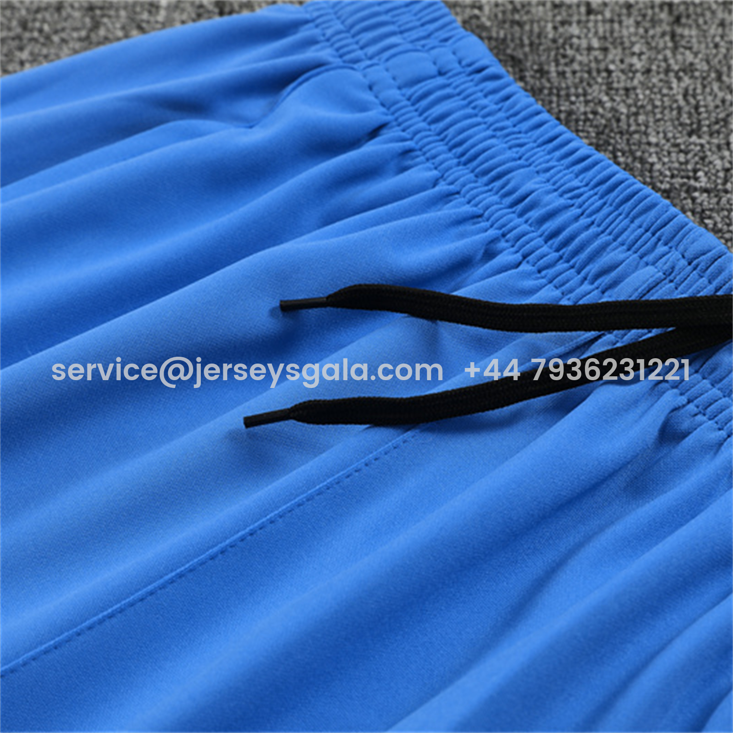 JerseysGala.com | Real Madrid 25-26 Long Sleeve Training Set - White Top & Blue Pants -Customize Name, Number and Patch | Worldwide Shipping