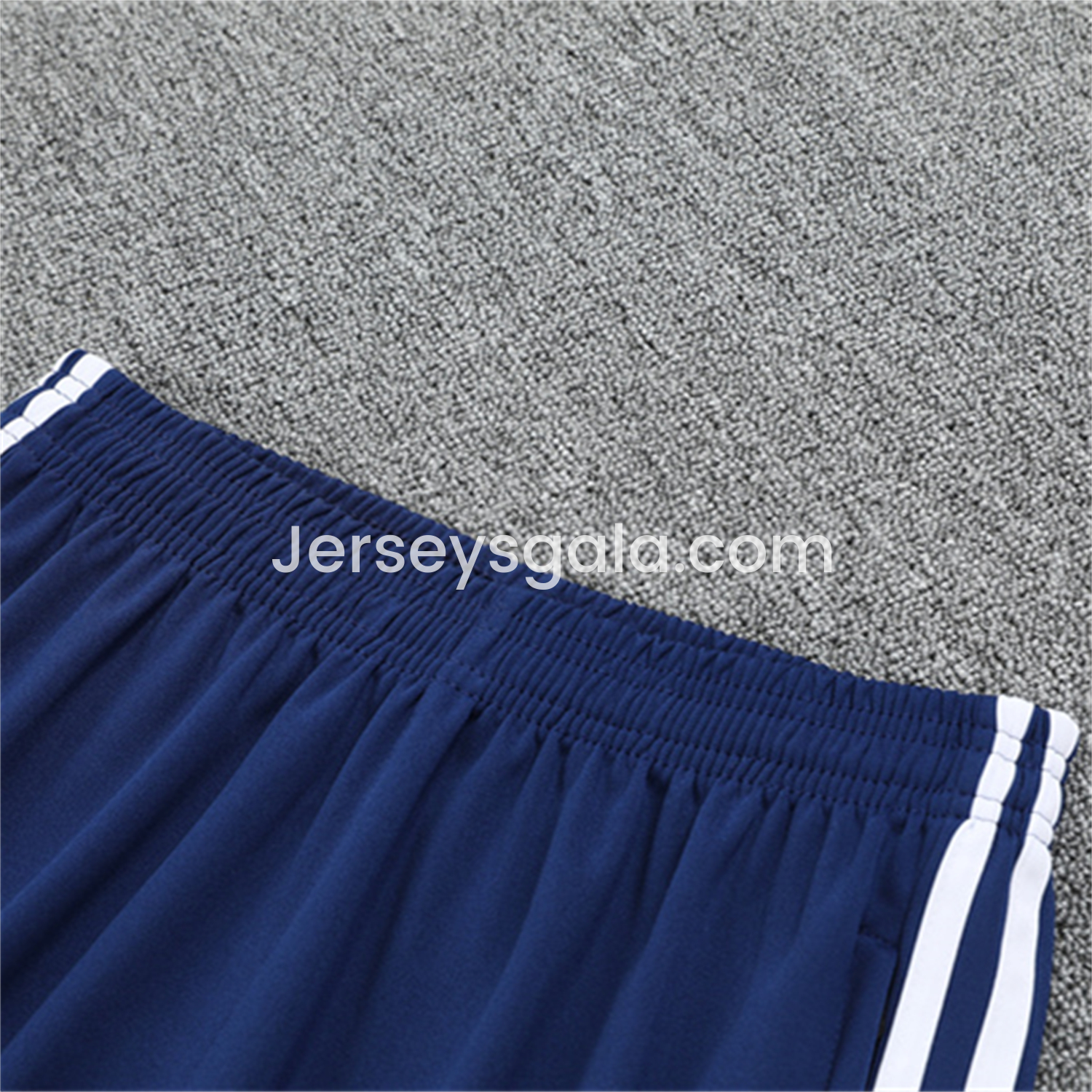JerseysGala.com | Real Madrid 25-26 Kids Long Sleeve Training Set - Throwback Royal Blue Top and Pants -Customize Name, Number and Patch | Worldwide Shipping