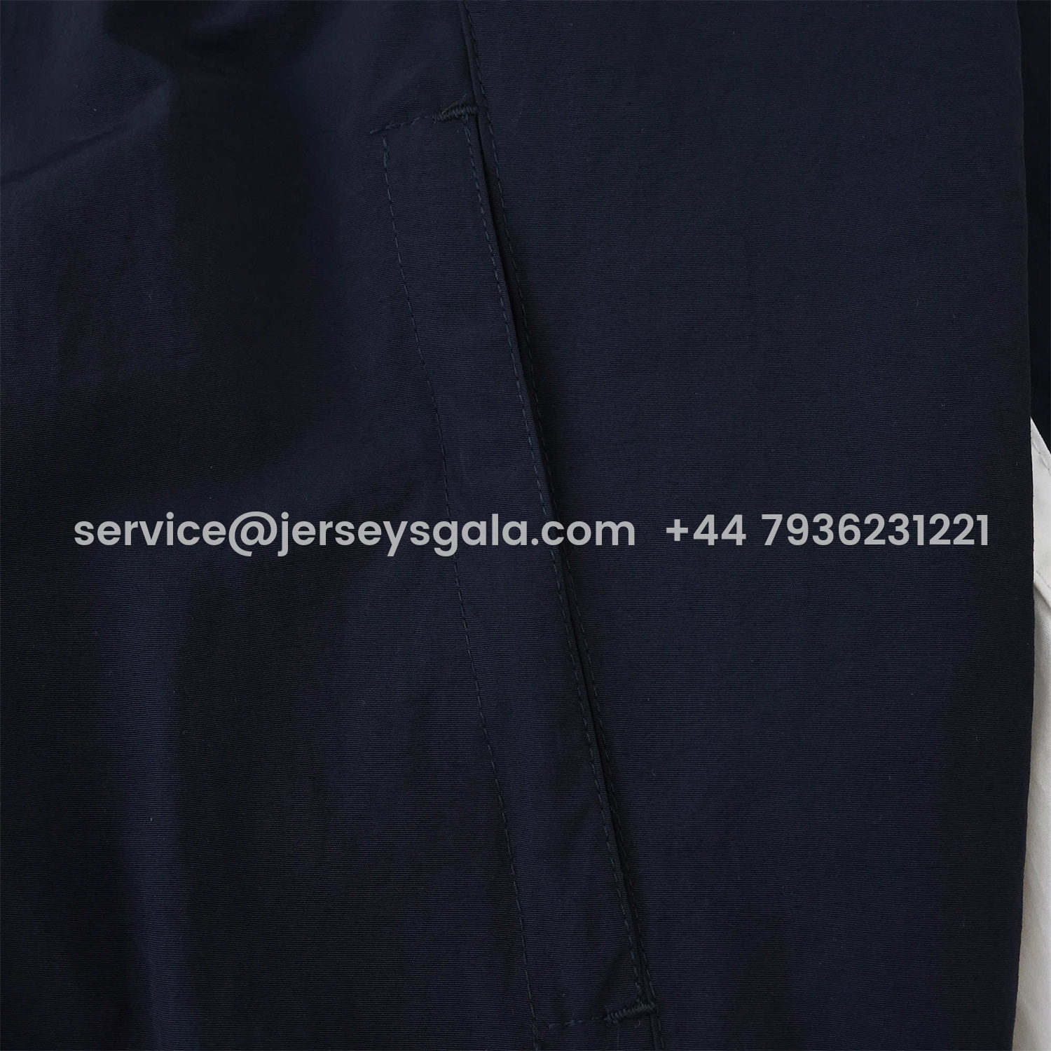 JerseysGala.com | Real Madrid 25-26 Throwback Windbreaker Jacket - Black -Customize Name, Number and Patch | Worldwide Shipping