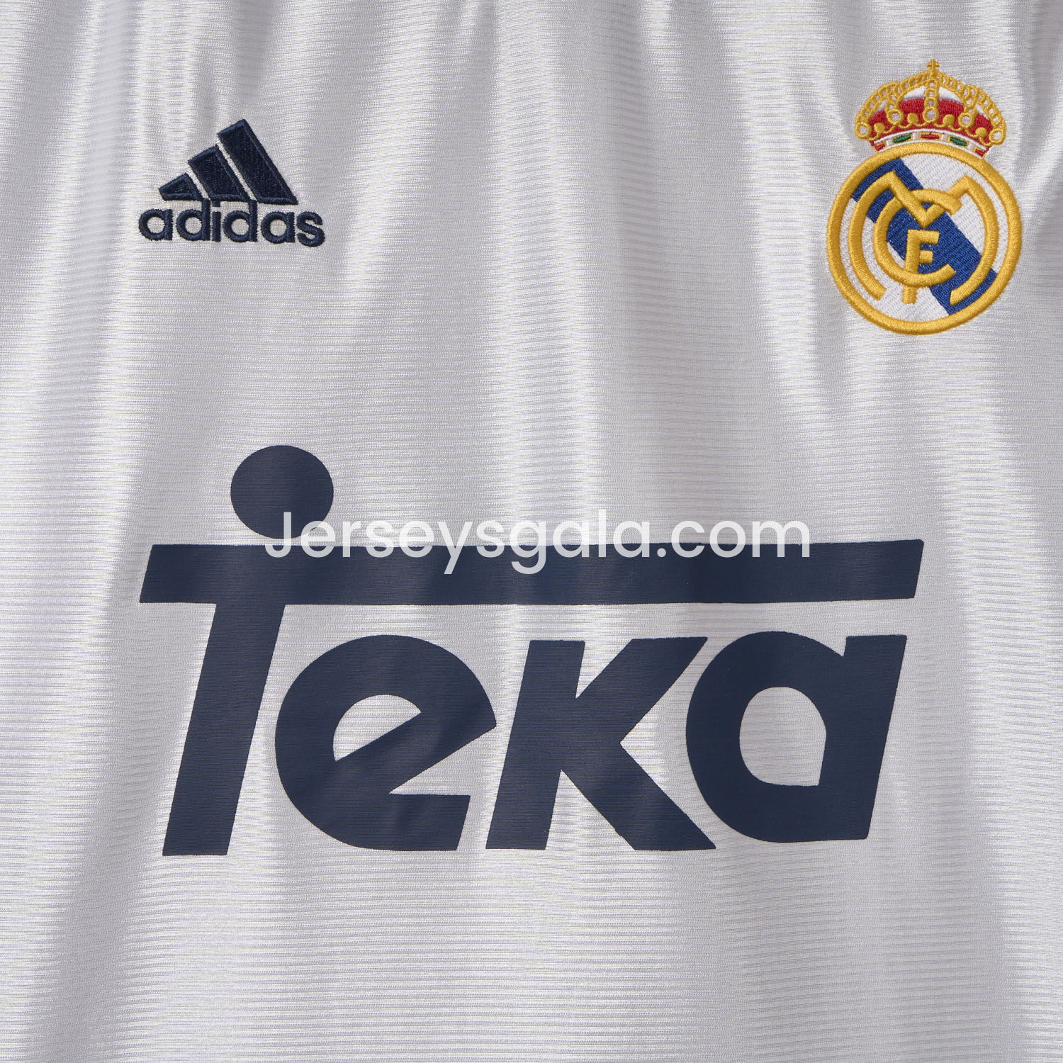 JerseysGala.com | Retro Real Madrid 1998-00 Home Stadium Jersey -Customize Name, Number and Patch | Worldwide Shipping