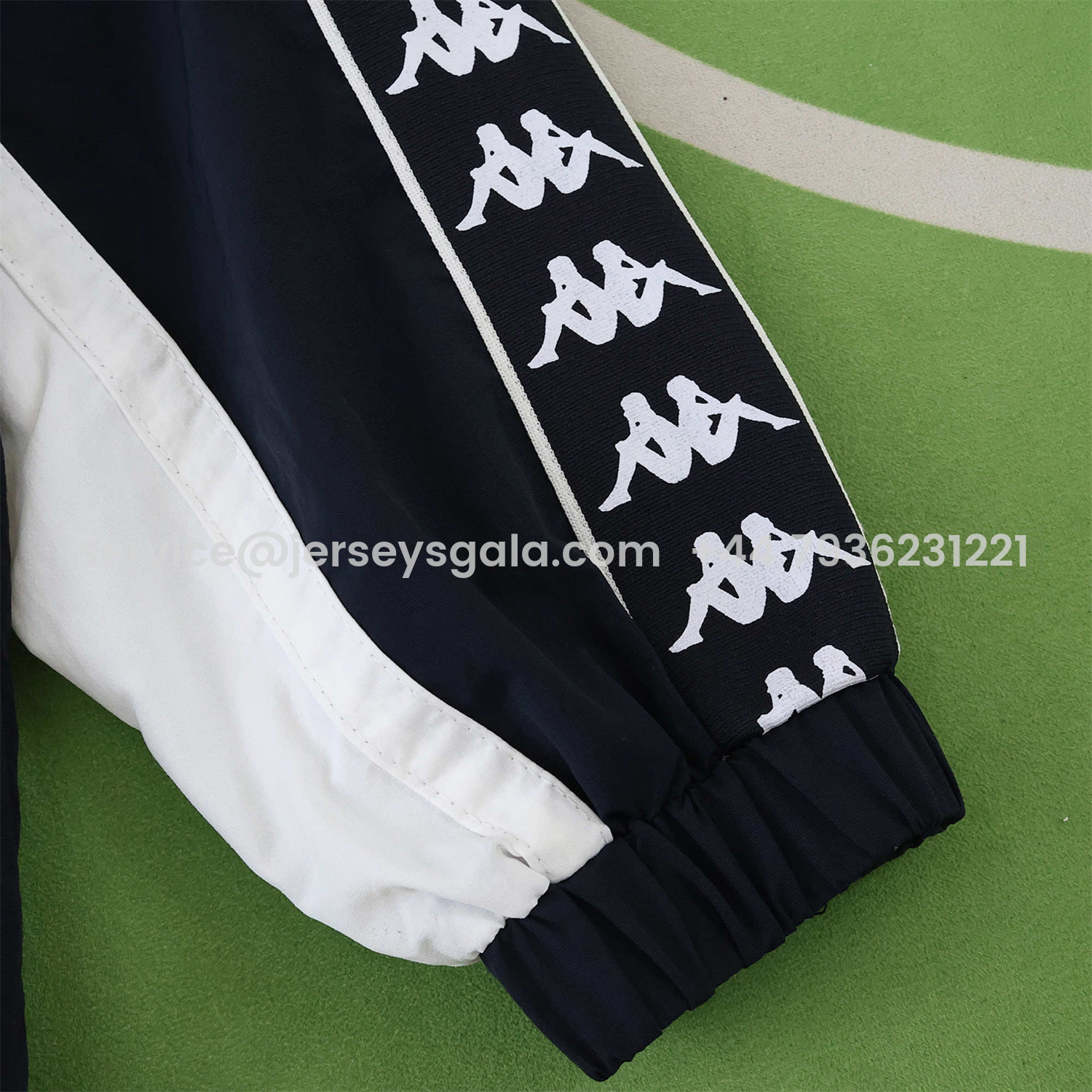 JerseysGala.com | Real Madrid 25-26 Throwback Windbreaker Jacket - Black -Customize Name, Number and Patch | Worldwide Shipping