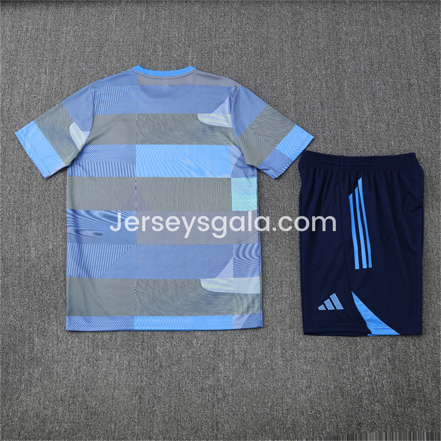 JerseysGala.com | Real Madrid 25-26 Pre-Match Short-Sleeve Training Set - Blue-Gray Camouflage Top and Blue Shorts -Customize Name, Number and Patch | Worldwide Shipping