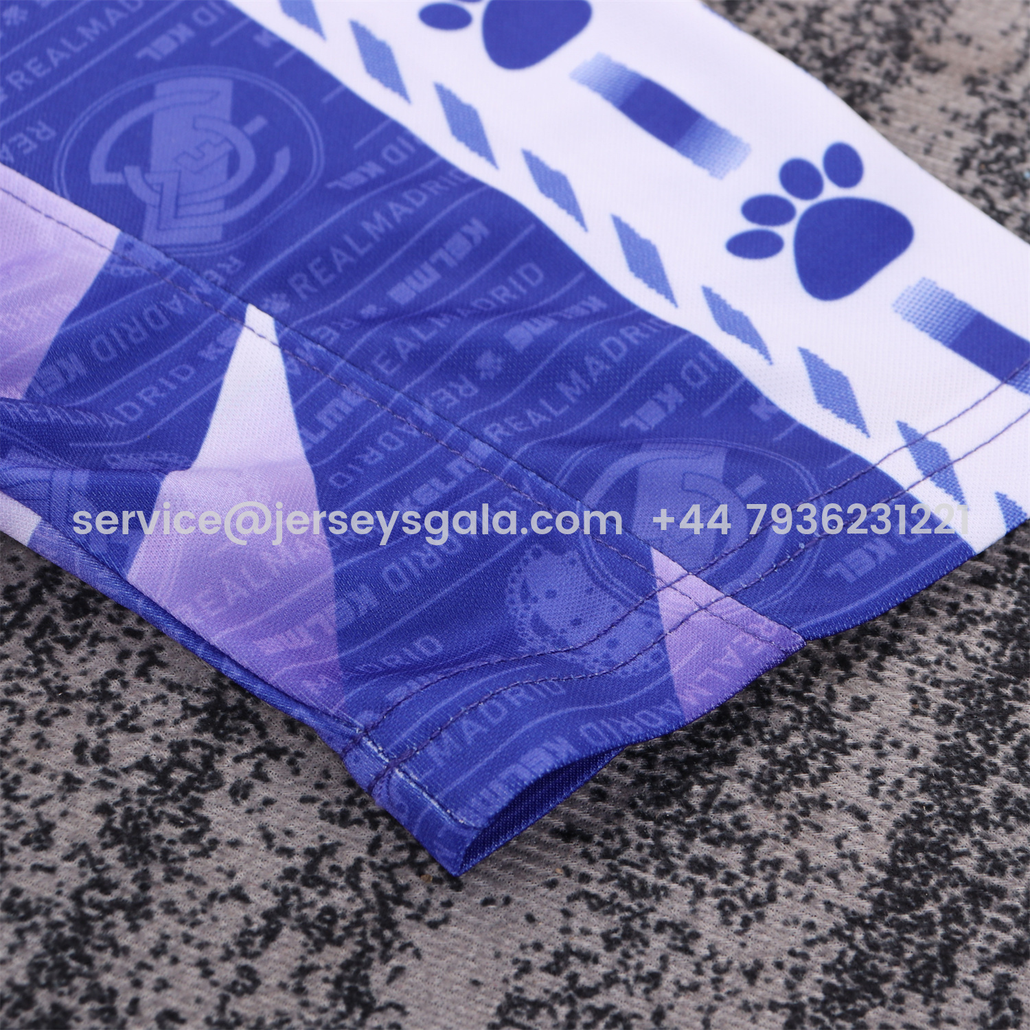 JerseysGala.com | Retro Real Madrid 96-97 Away Kids Kit -Customize Name, Number and Patch | Worldwide Shipping