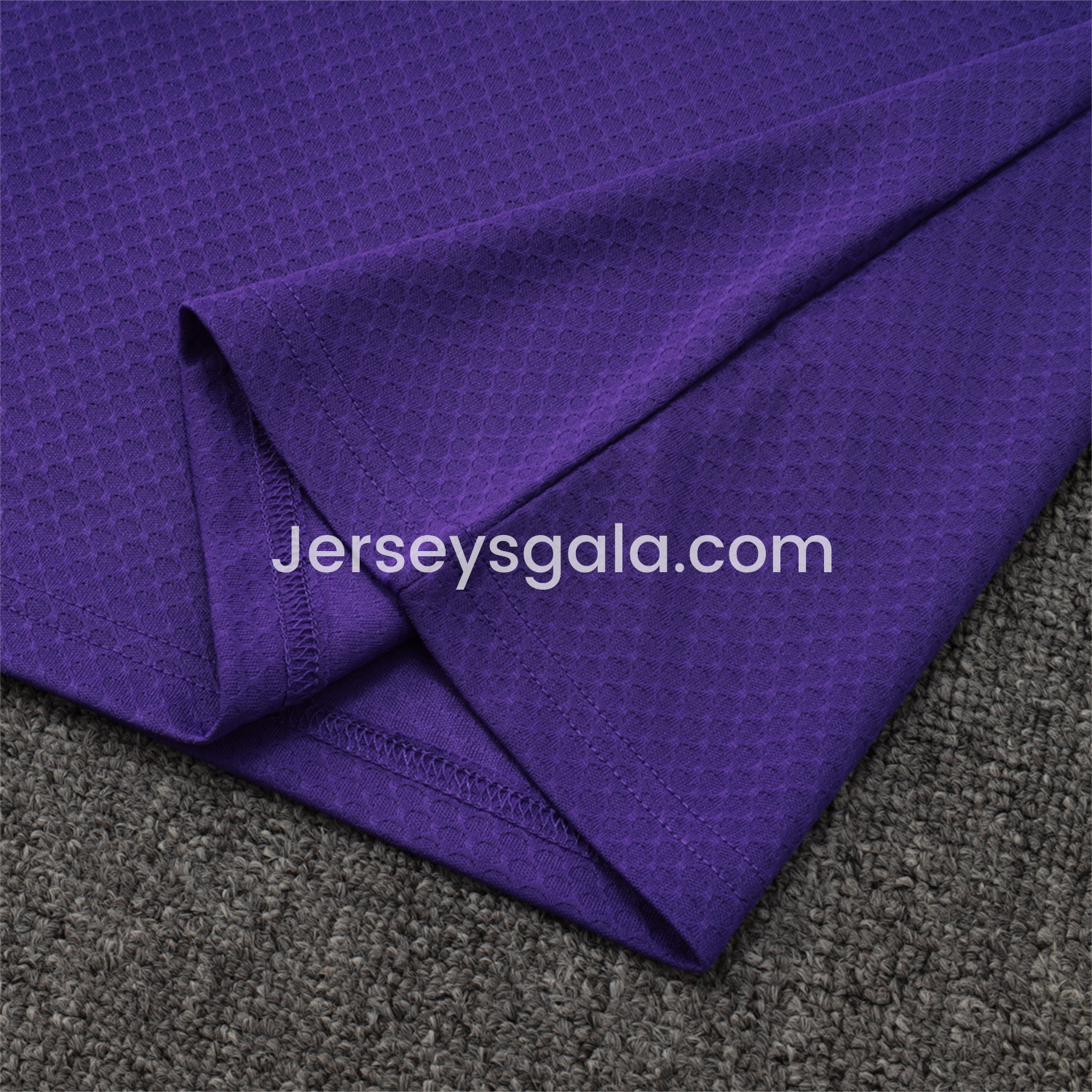 JerseysGala.com | Real Madrid 25-26 Throwback Trefoil Short-Sleeve Training Set - Purple -Customize Name, Number and Patch | Worldwide Shipping