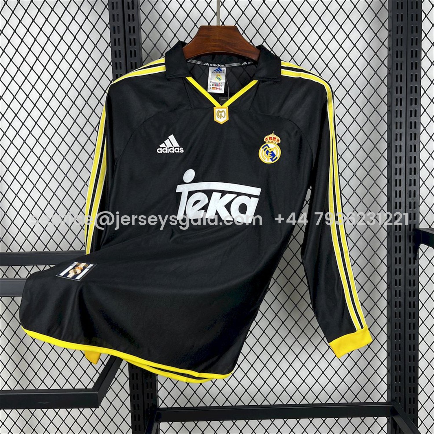 JerseysGala.com | Retro Real Madrid 1999-01 Away Long Sleeves Jersey -Customize Name, Number and Patch | Worldwide Shipping