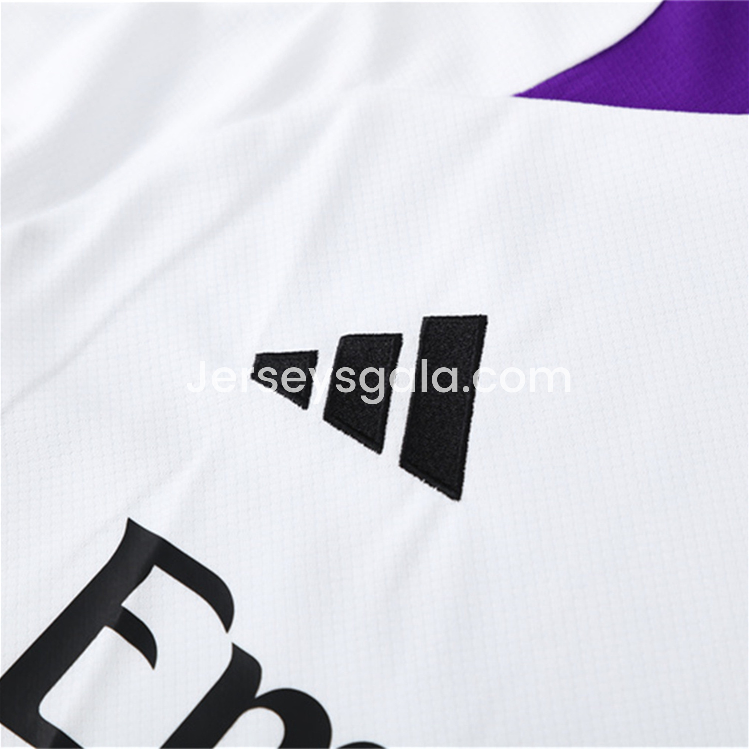 JerseysGala.com | Real Madrid 24-25 Short-Sleeve Training Set - White with Purple -Customize Name, Number and Patch | Worldwide Shipping