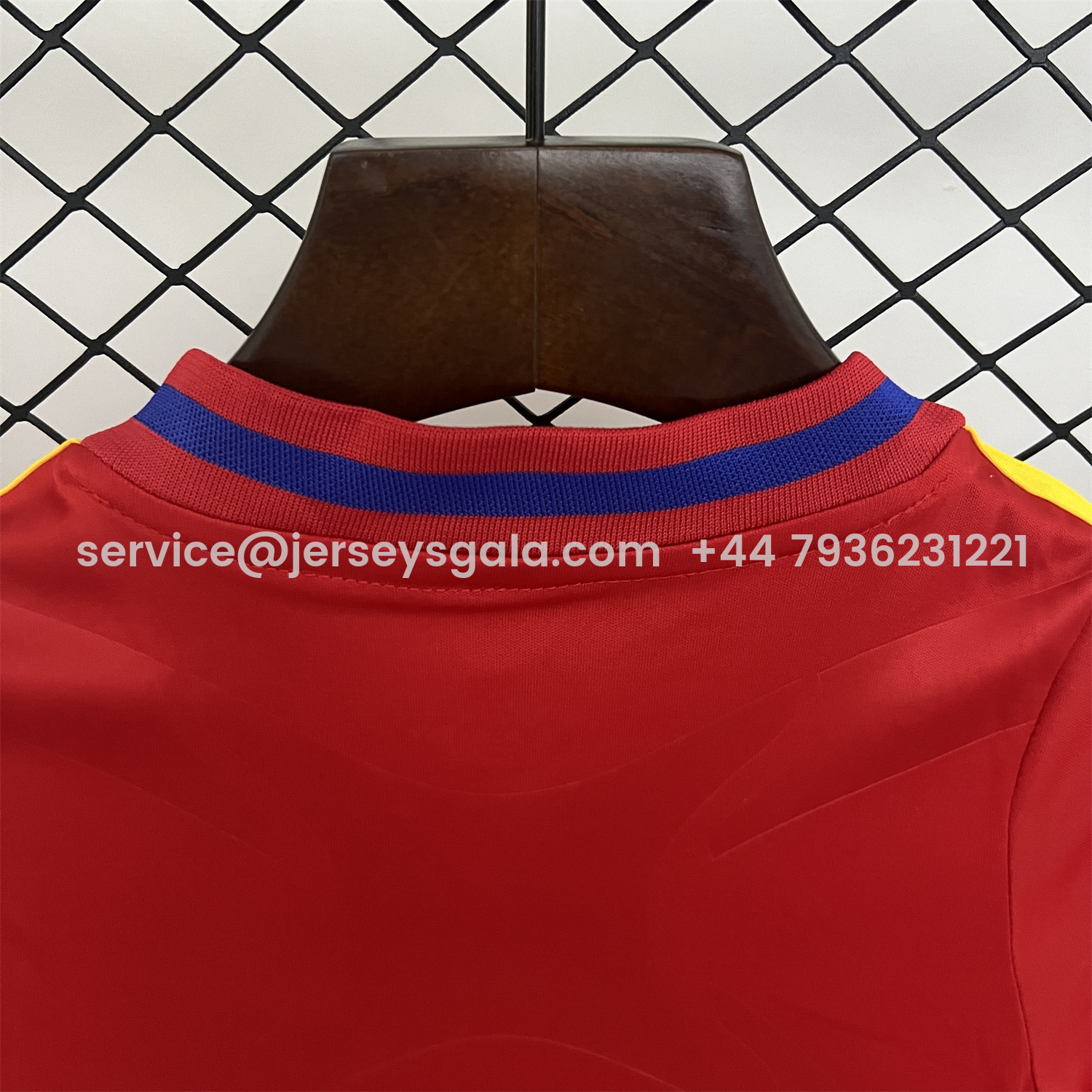 JerseysGala.com | Retro Spain 2010 Home Kids Kit -Customize Name, Number and Patch | Worldwide Shipping