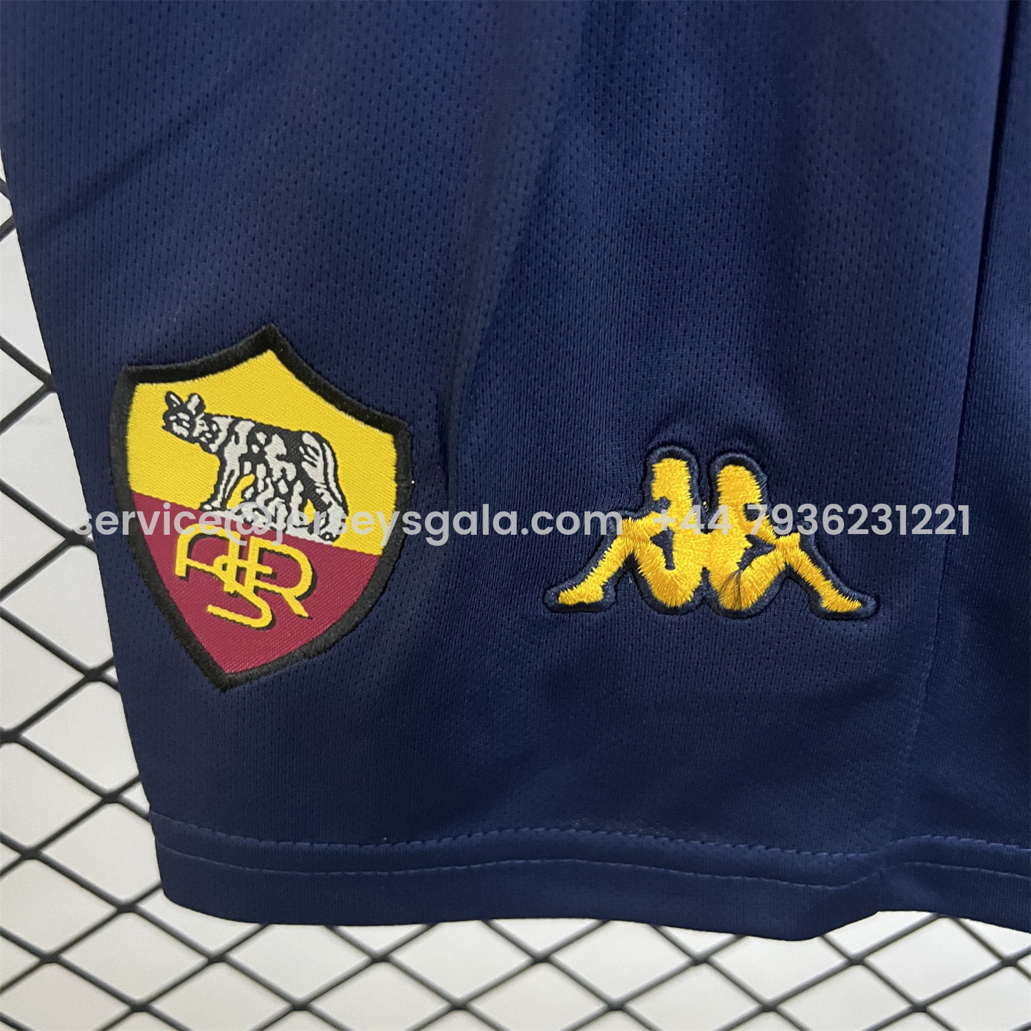 JerseysGala.com | Retro Roma 2001-02 Home Kids Kit -Customize Name, Number and Patch | Worldwide Shipping