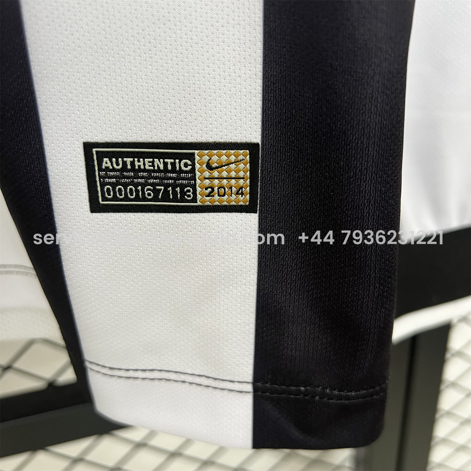 JerseysGala.com | Retro Juventus 2014-15 Home Long Sleeves Jersey -Customize Name, Number and Patch | Worldwide Shipping