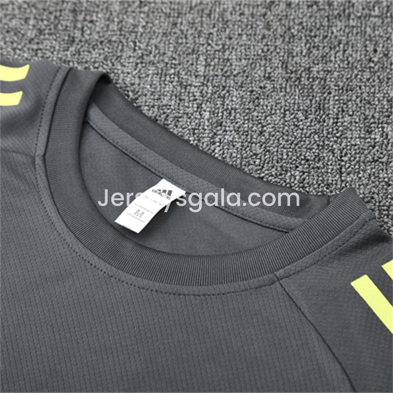 JerseysGala.com | Real Madrid 25-26 Short-Sleeve Training Set - Deep Grey Top and Shorts -Customize Name, Number and Patch | Worldwide Shipping