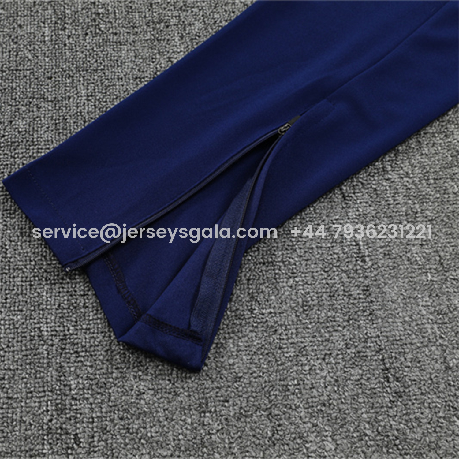 JerseysGala.com | Manchester City 25-26 Kids Long Sleeve Training Set -Light Blue Top & Deep Blue Pants -Customize Name, Number and Patch | Worldwide Shipping