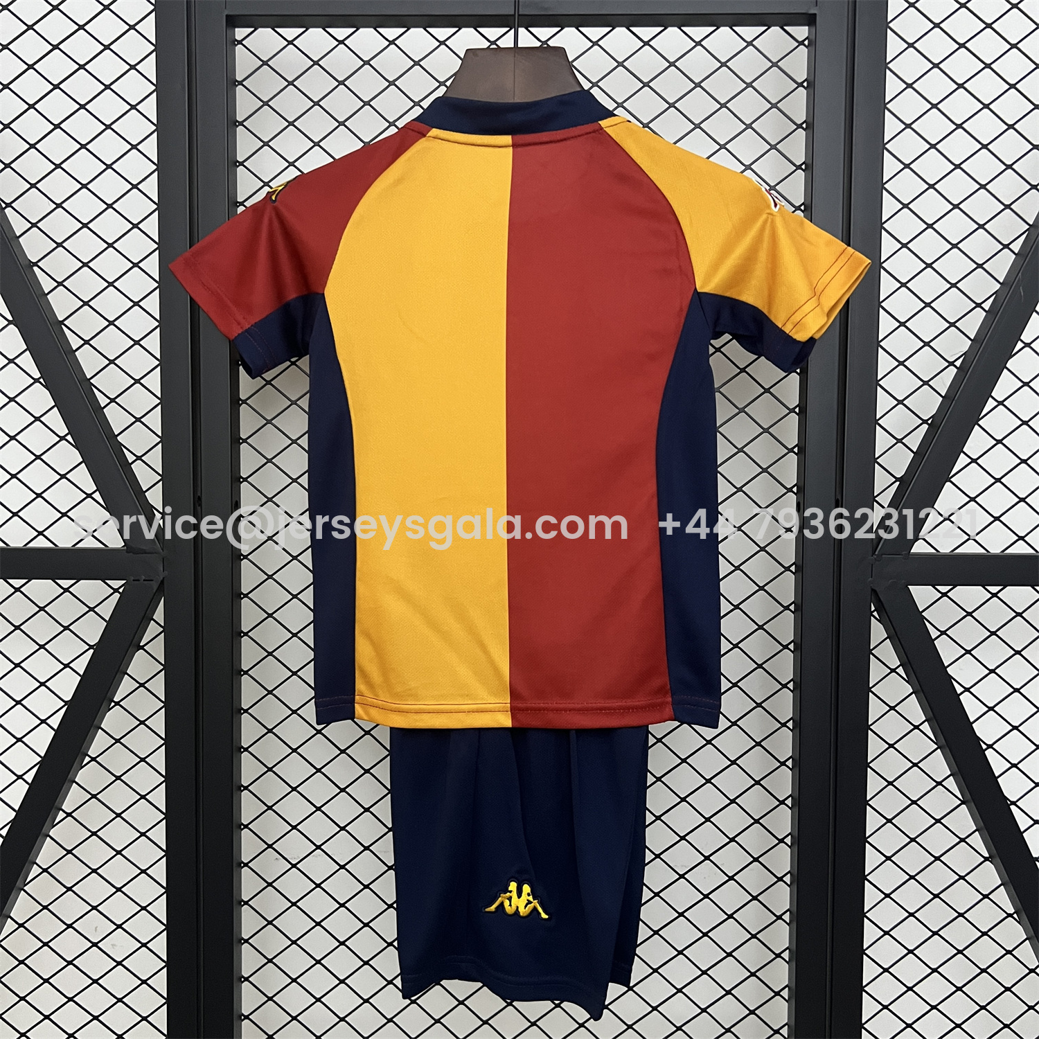 JerseysGala.com | Retro Roma 2001-02 Home Kids Kit -Customize Name, Number and Patch | Worldwide Shipping