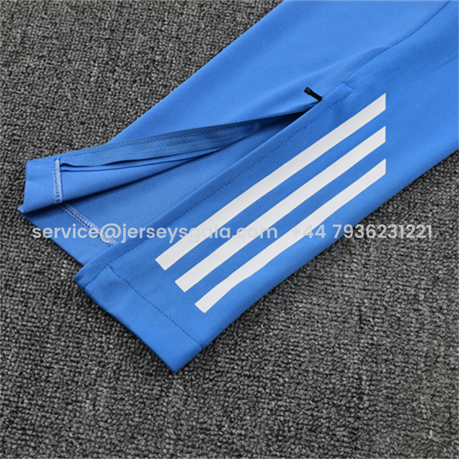 JerseysGala.com | Real Madrid 25-26 Long Sleeve Training Set - White Top & Blue Pants -Customize Name, Number and Patch | Worldwide Shipping