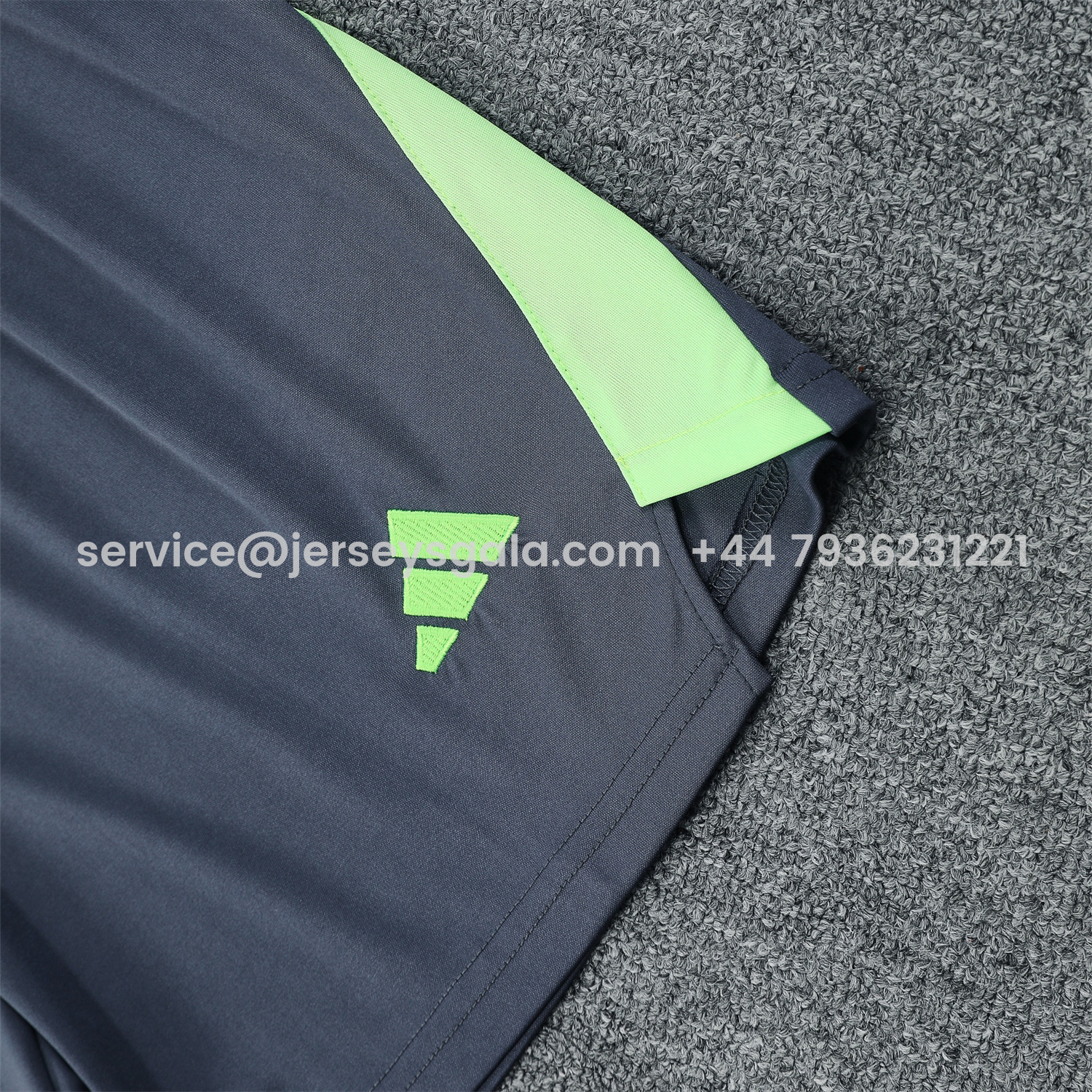JerseysGala.com | Real Madrid 25-26 Long-Sleeve Training Set - Deep Gray Top & Gray Shorts -Customize Name, Number and Patch | Worldwide Shipping