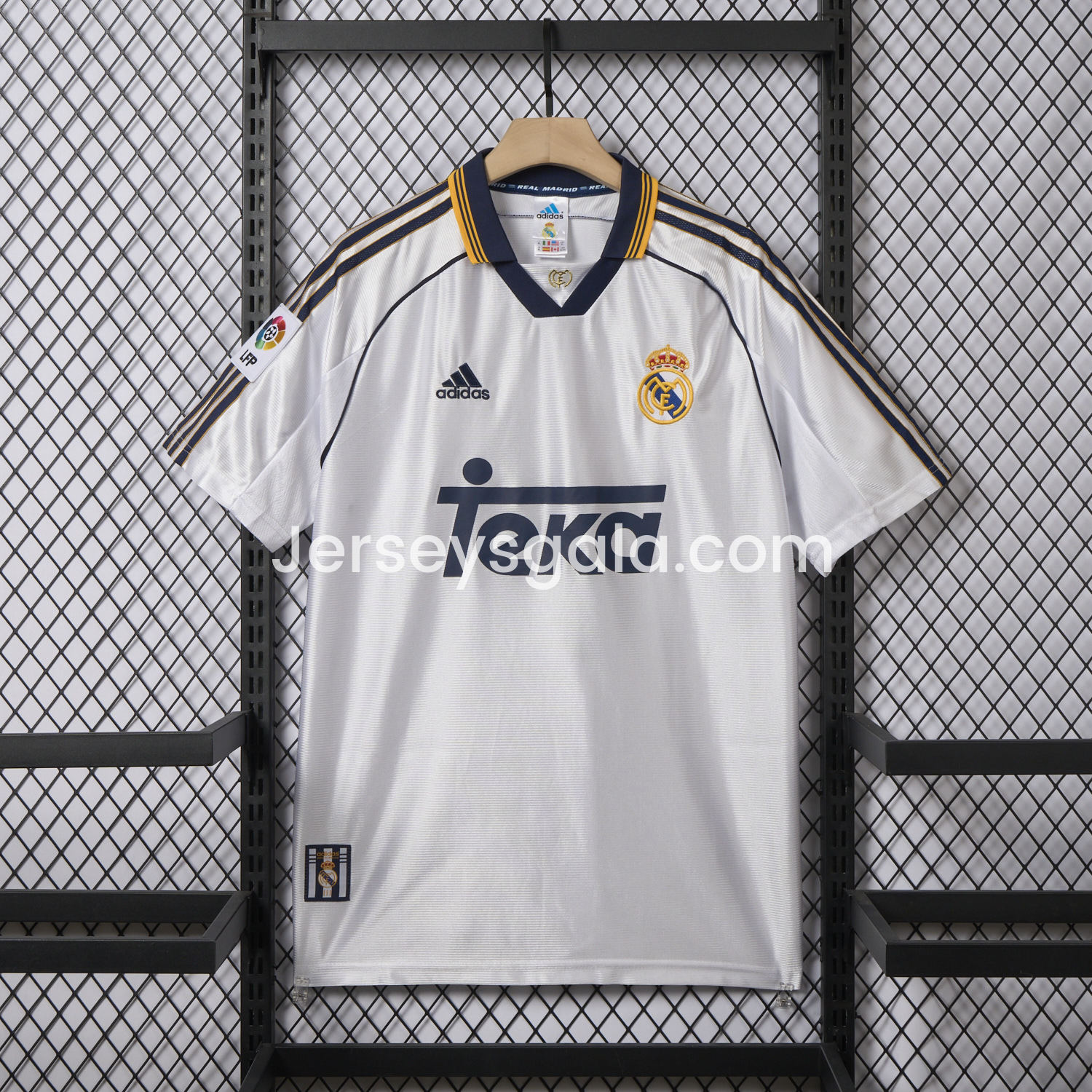 JerseysGala.com | Retro Real Madrid 1998-00 Home Stadium Jersey -Customize Name, Number and Patch | Worldwide Shipping