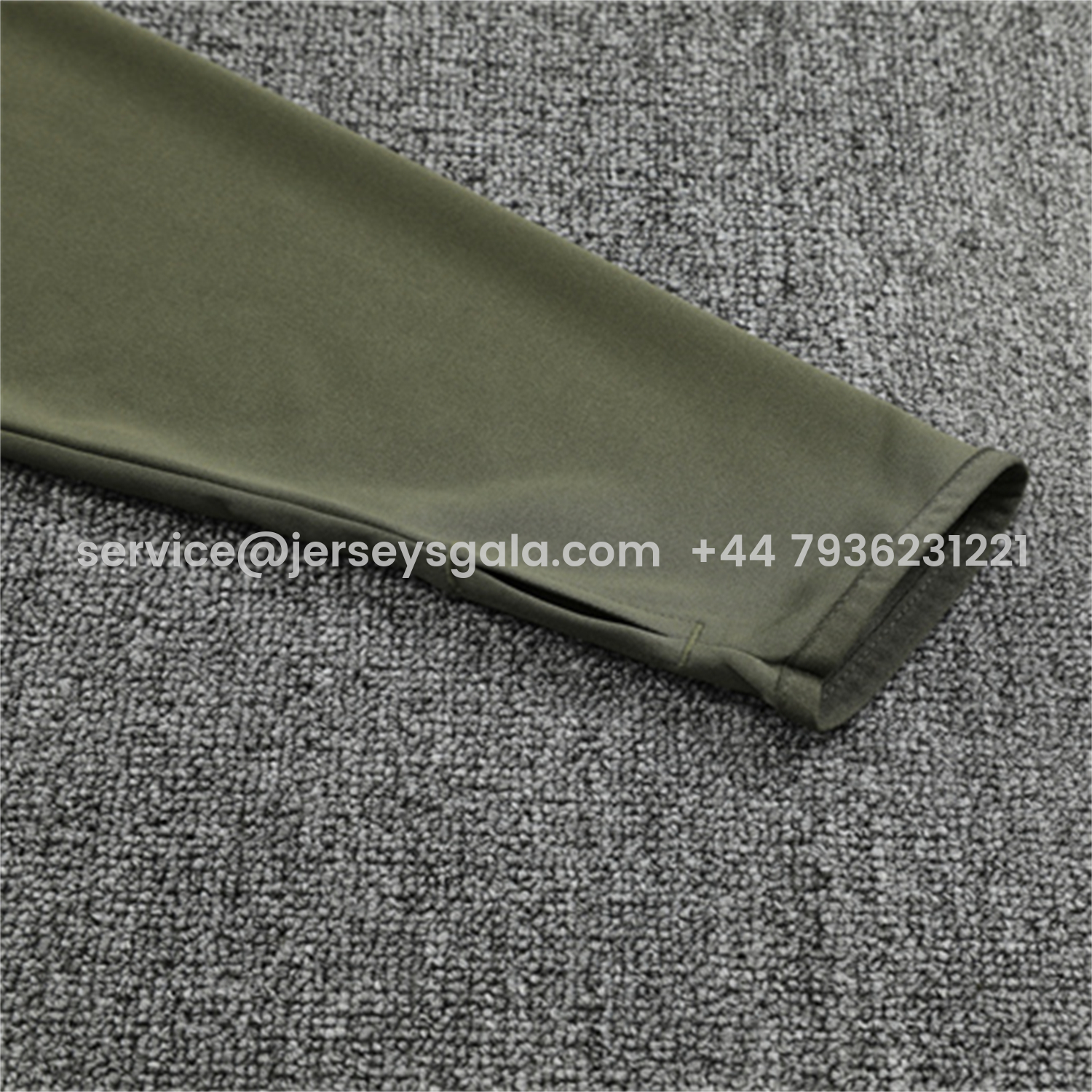 JerseysGala.com | Real Madrid 25-26 Long Sleeve Training Set - Army Green Top & Pants -Customize Name, Number and Patch | Worldwide Shipping