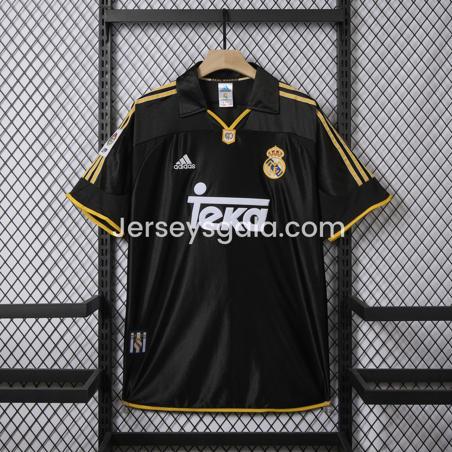 JerseysGala.com | Retro Real Madrid 1999-01 Away Jersey -Customize Name, Number and Patch | Worldwide Shipping