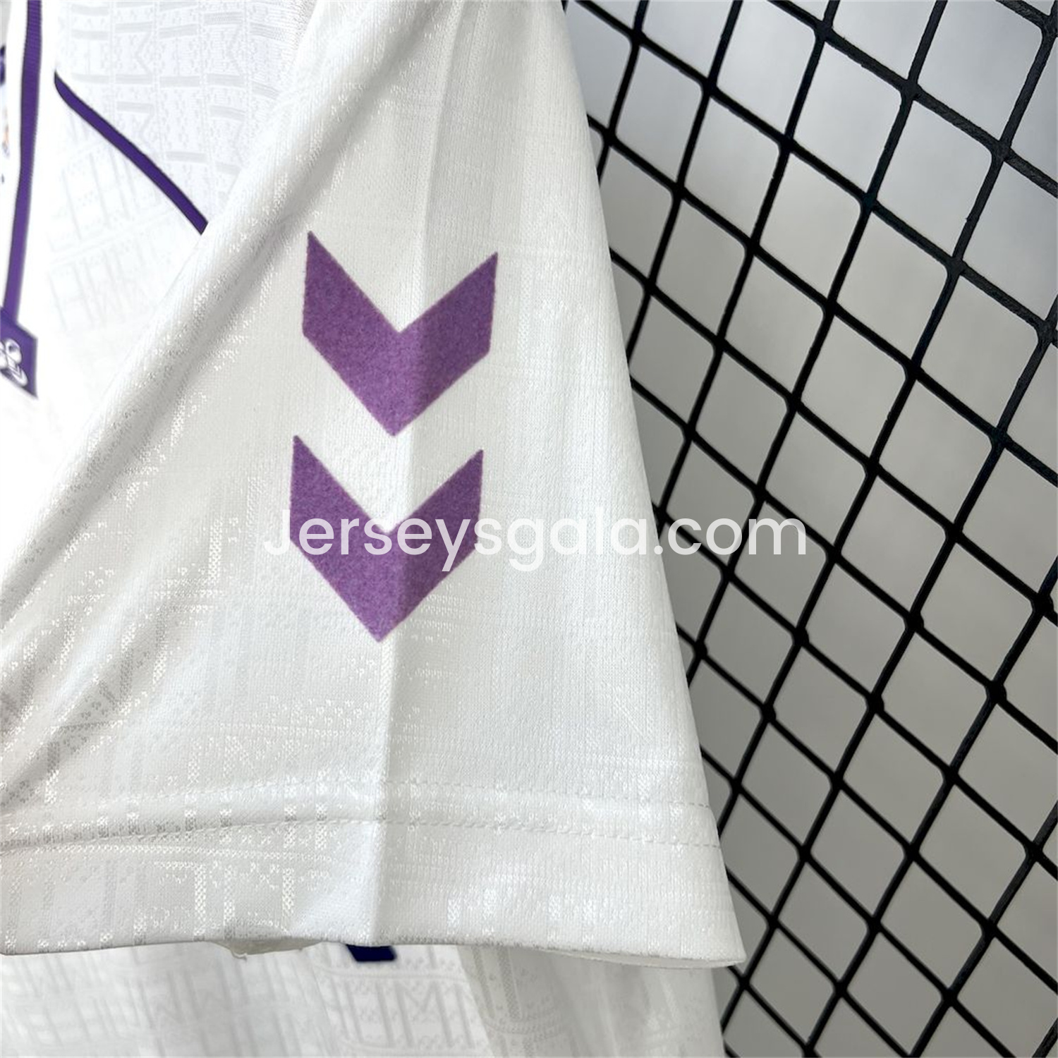 JerseysGala.com | Retro Real Madrid 1990-92 Home Jersey -Customize Name, Number and Patch | Worldwide Shipping