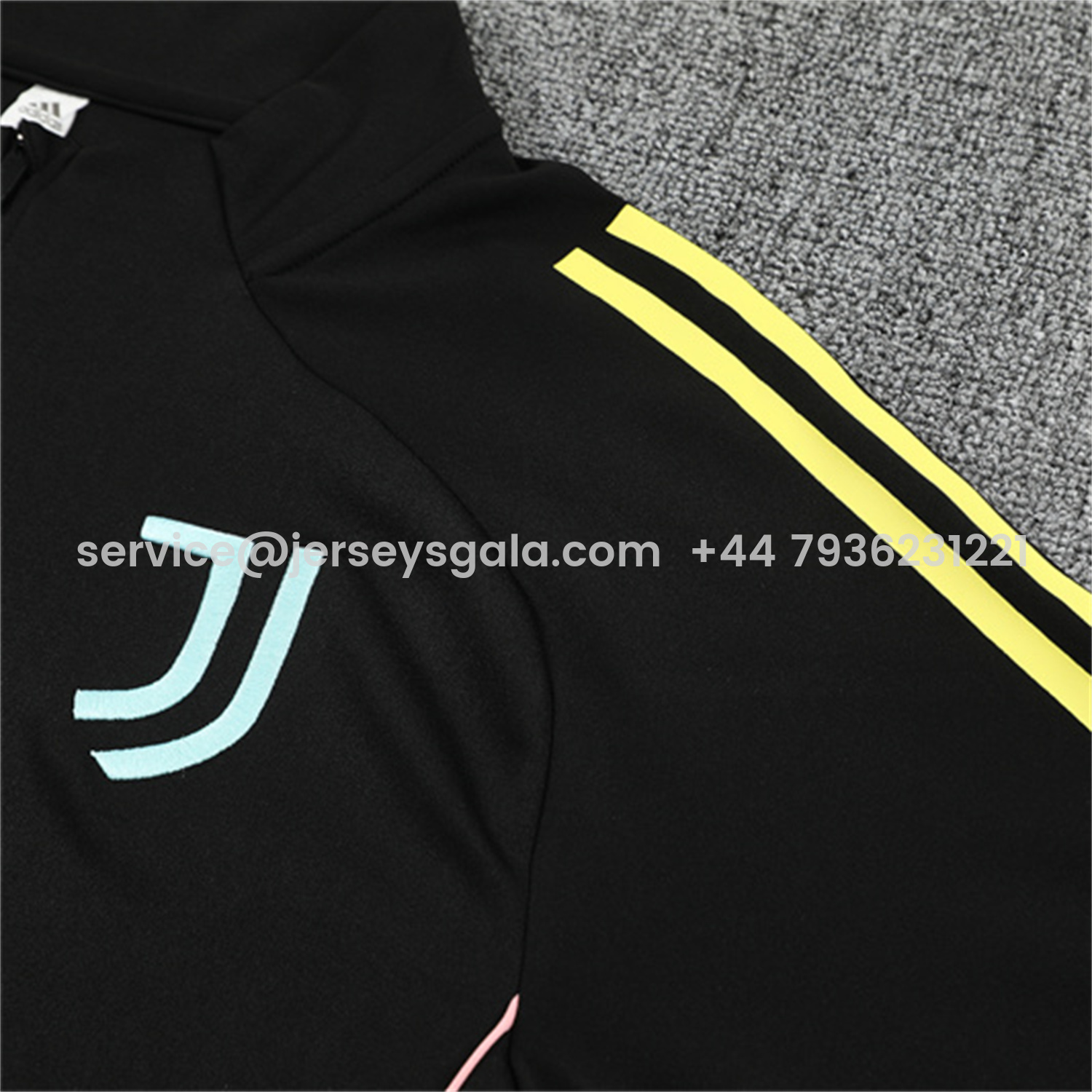 JerseysGala.com | Juventus 25-26 Long Sleeve Training Set - Black Top and Black Pants -Customize Name, Number and Patch | Worldwide Shipping