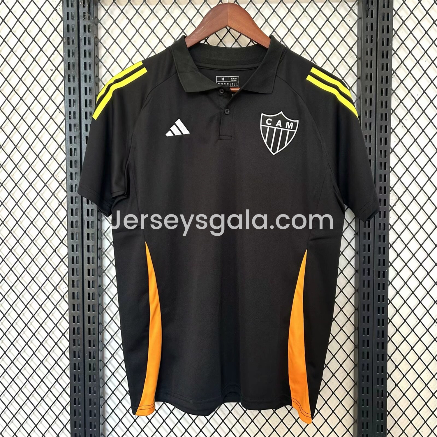 JerseysGala.com | Atletico Mineiro 24-25 Black Training Jersey with Polo Collar - Fans Version -Customize Name, Number and Patch | Worldwide Shipping