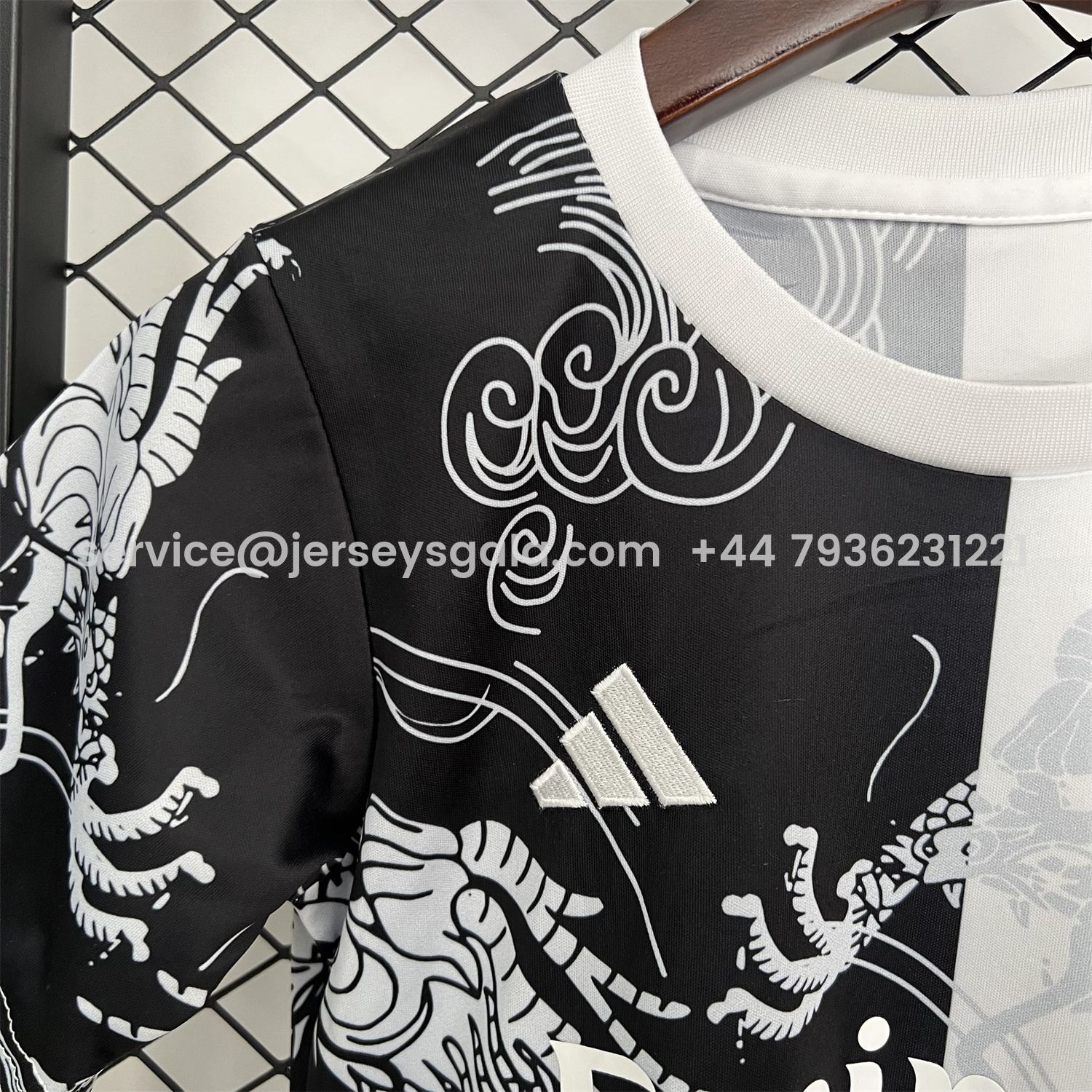 JerseysGala.com | Real Madrid 25-26 Dragon White And Black Special Kids Kit -Customize Name, Number and Patch | Worldwide Shipping