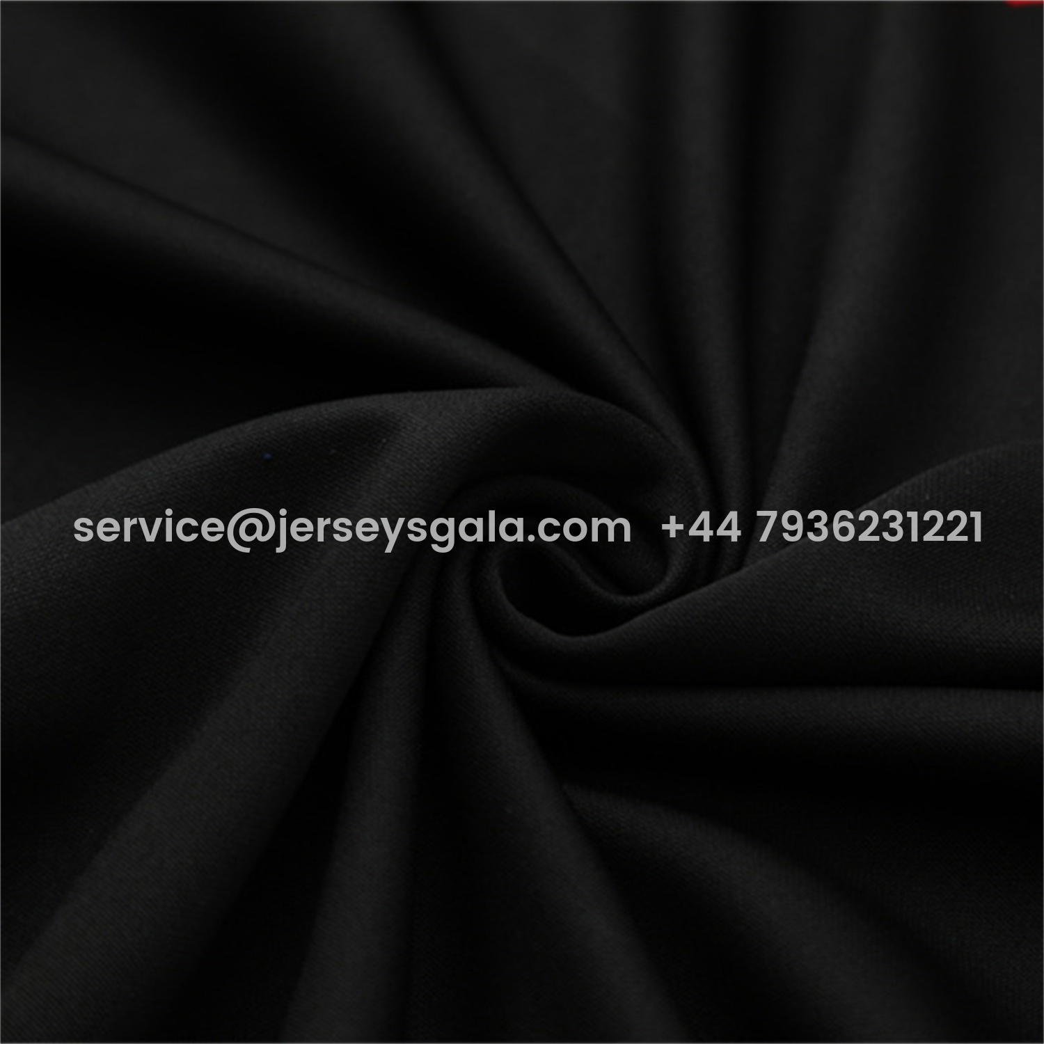 JerseysGala.com | Liver.pool 25-26 Long Sleeve Training Set - Black Top & Black Pants -Customize Name, Number and Patch | Worldwide Shipping