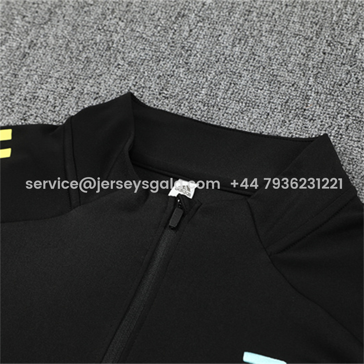 JerseysGala.com | Juventus 25-26 Long Sleeve Training Set - Black Top and Black Pants -Customize Name, Number and Patch | Worldwide Shipping