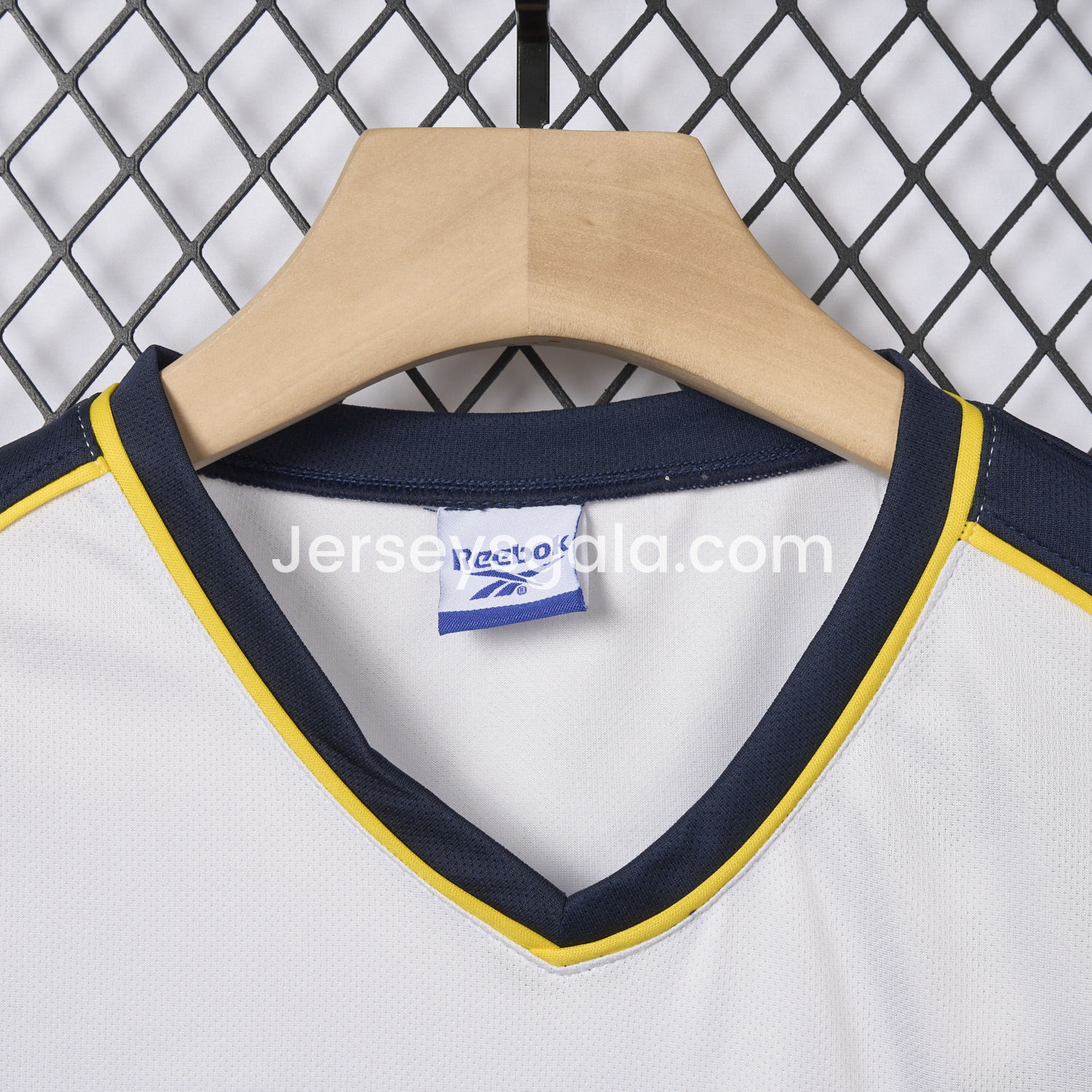 JerseysGala.com | Retro Liver.pool 2000-01 Away Jersey -Customize Name, Number and Patch | Worldwide Shipping
