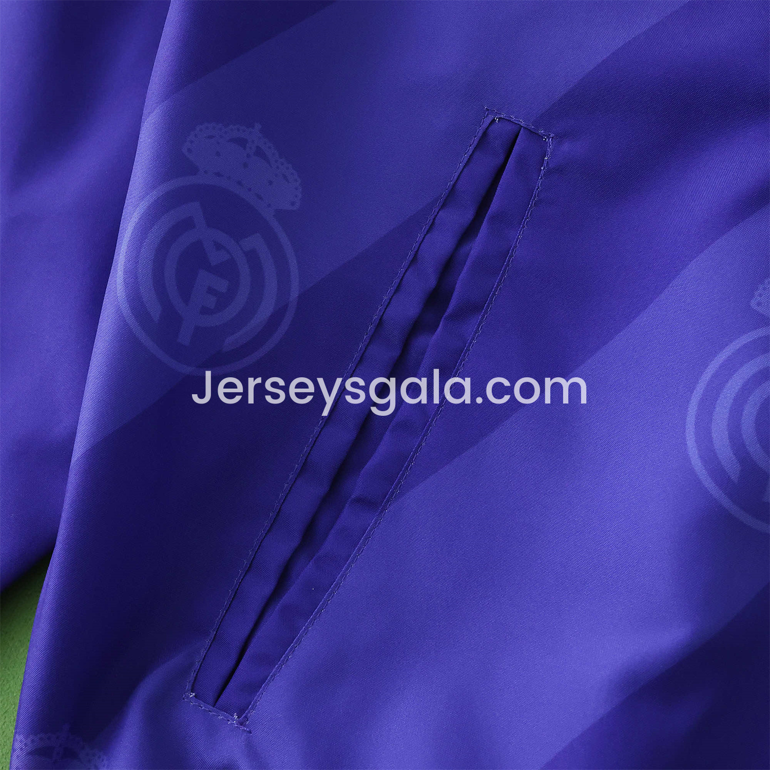 JerseysGala.com | Retro Real Madrid 1995-96 Home & Away Double Sided Reversible Windbreaker - White & Purple -Customize Name, Number and Patch | Worldwide Shipping