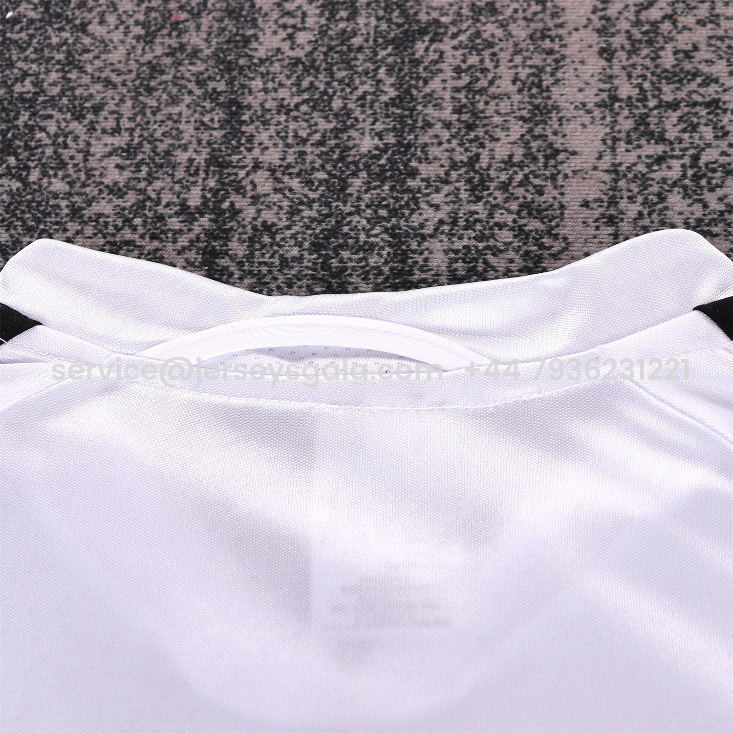 JerseysGala.com | Retro Real Madrid 04-05 Home Kids Kit -Customize Name, Number and Patch | Worldwide Shipping