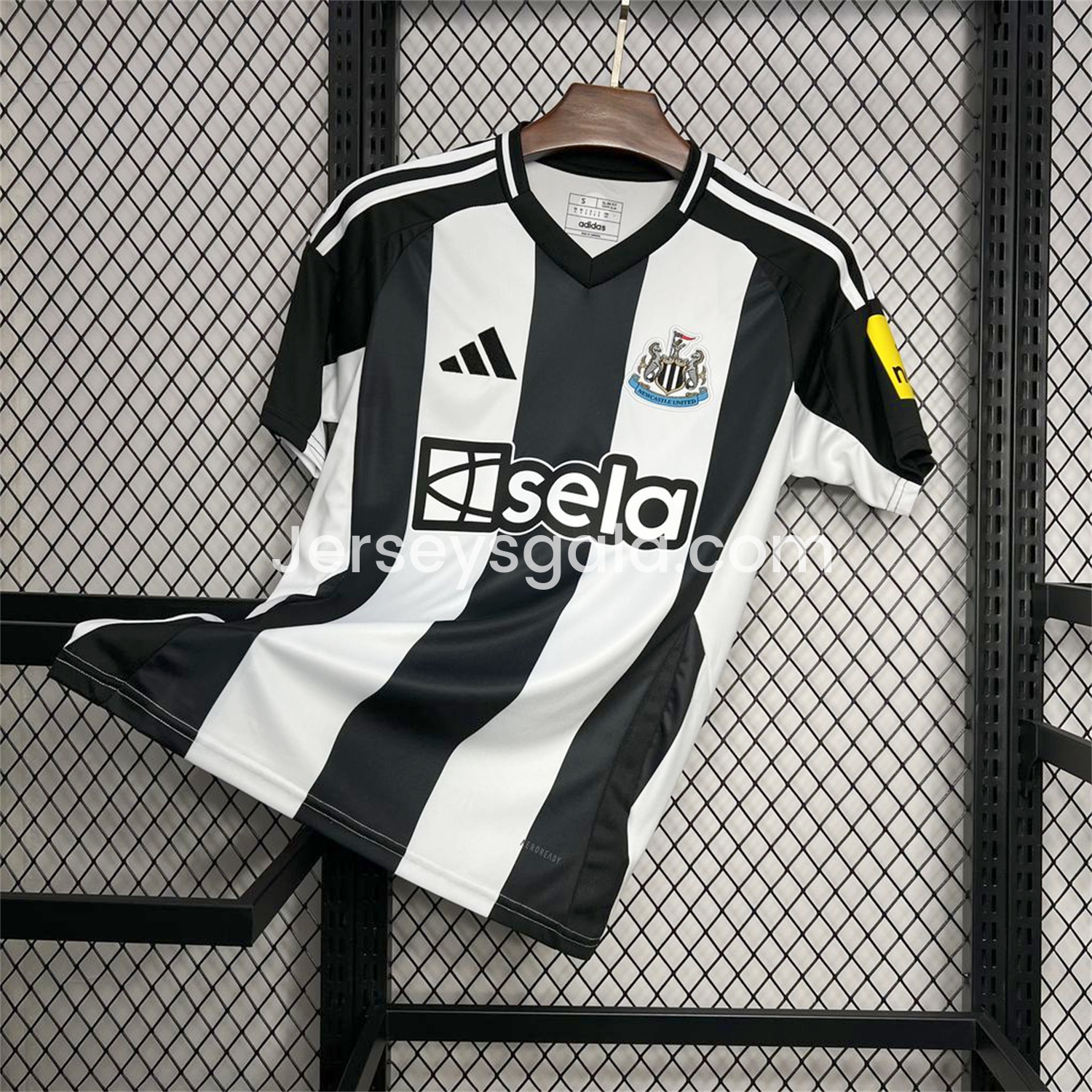 JerseysGala.com | Newcastle United 2025 CARABAO CUP FINAL Home Jersey - Fans Version -Customize Name, Number and Patch | Worldwide Shipping