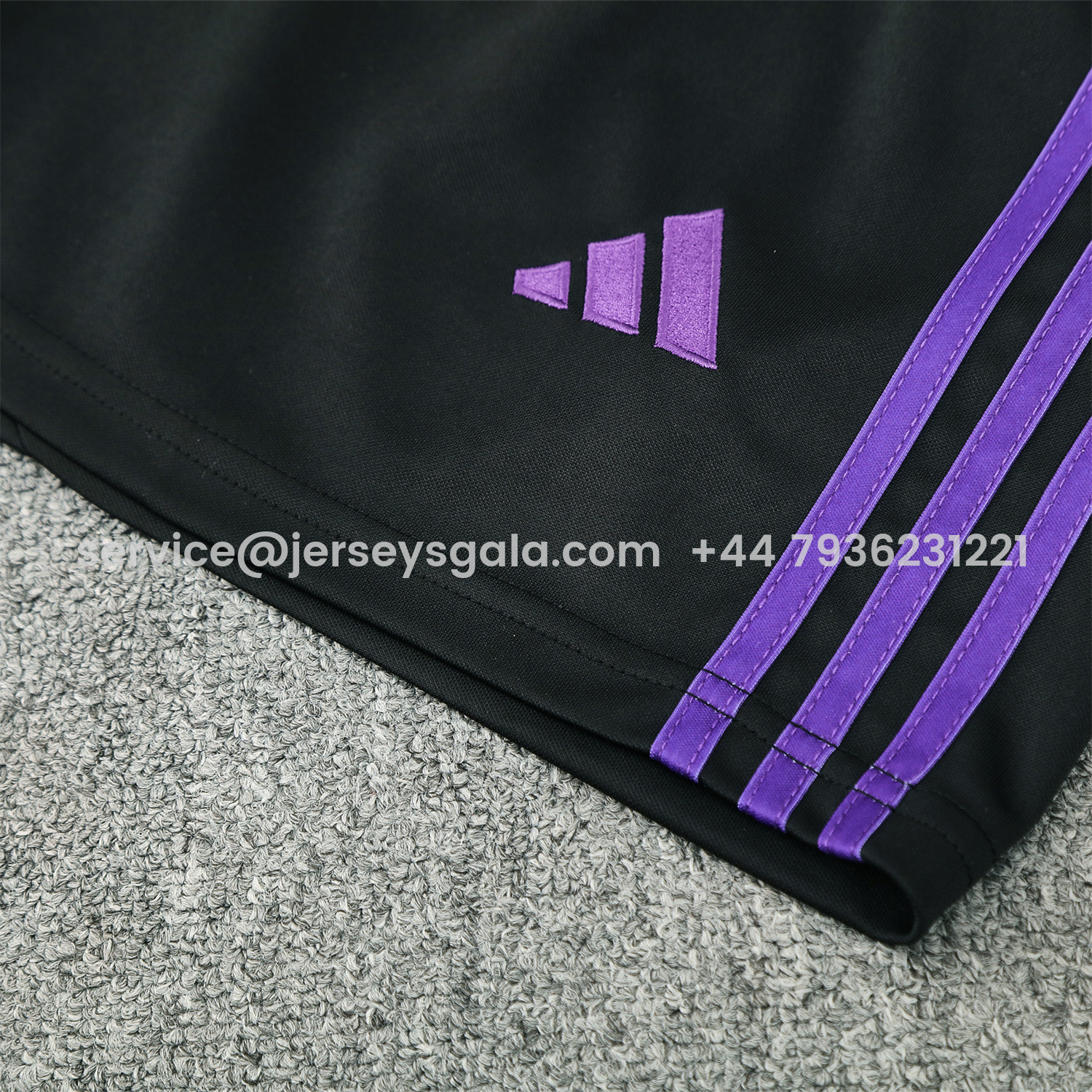 JerseysGala.com | Real Madrid 25-26 Vest Training Set - Blue Edge Black Vest & Black Shorts -Customize Name, Number and Patch | Worldwide Shipping