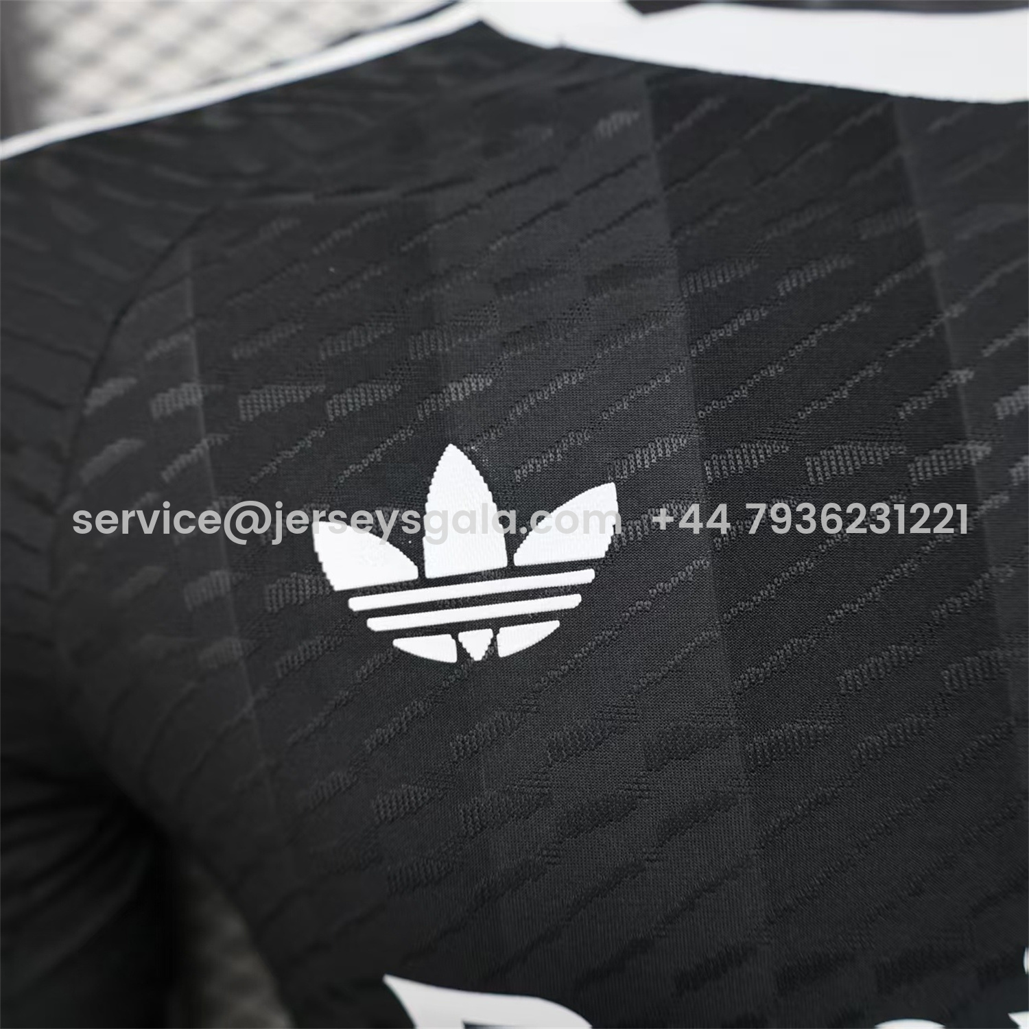 JerseysGala.com | Real Madrid 25-26 Black Terrace Goalkeeper Jersey - Player Version -Customize Name, Number and Patch | Worldwide Shipping