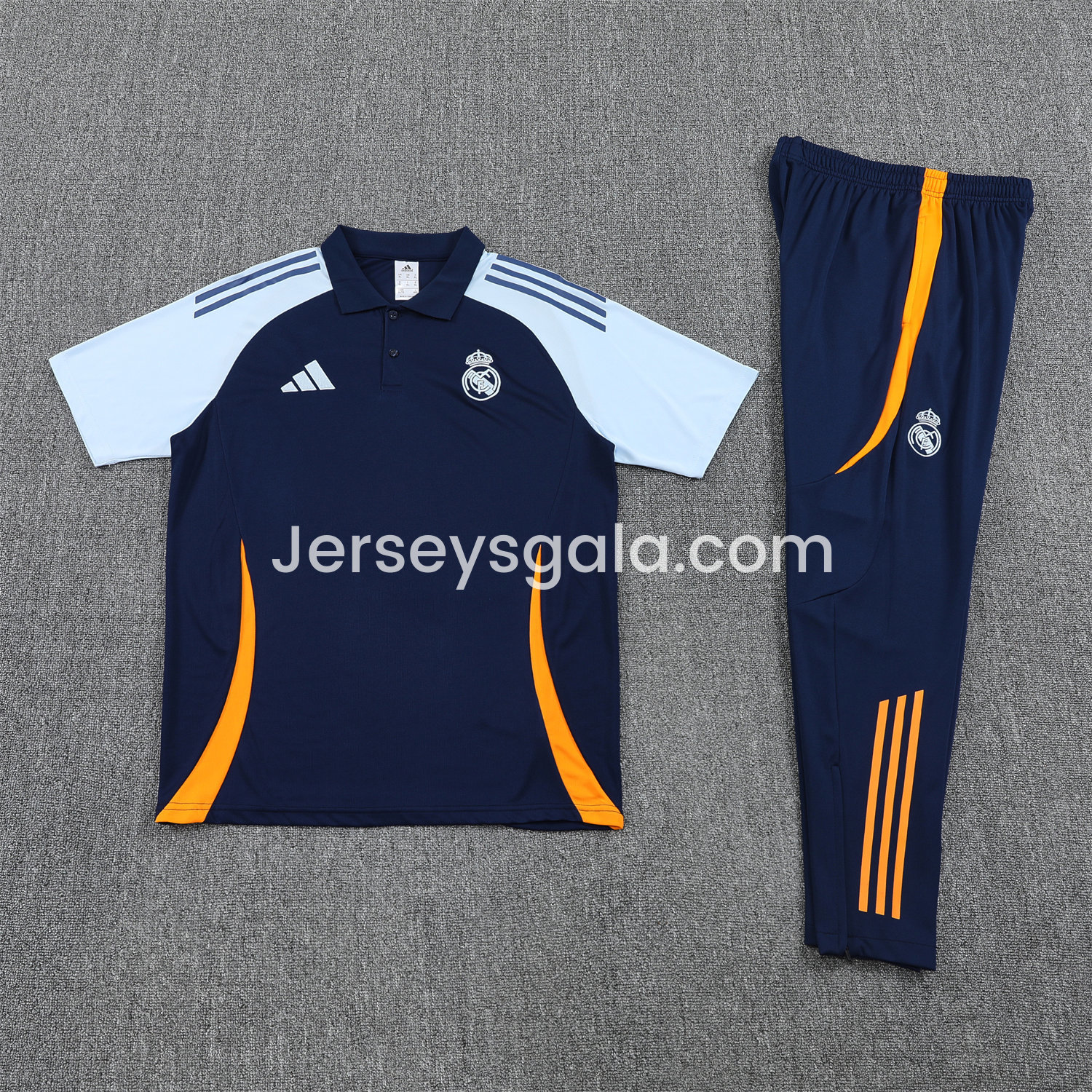 JerseysGala.com | Real Madrid 25-26 POLO Short-Sleeve Training Set - Deep Blue Top and Pants with Yellow Stripes -Customize Name, Number and Patch | Worldwide Shipping