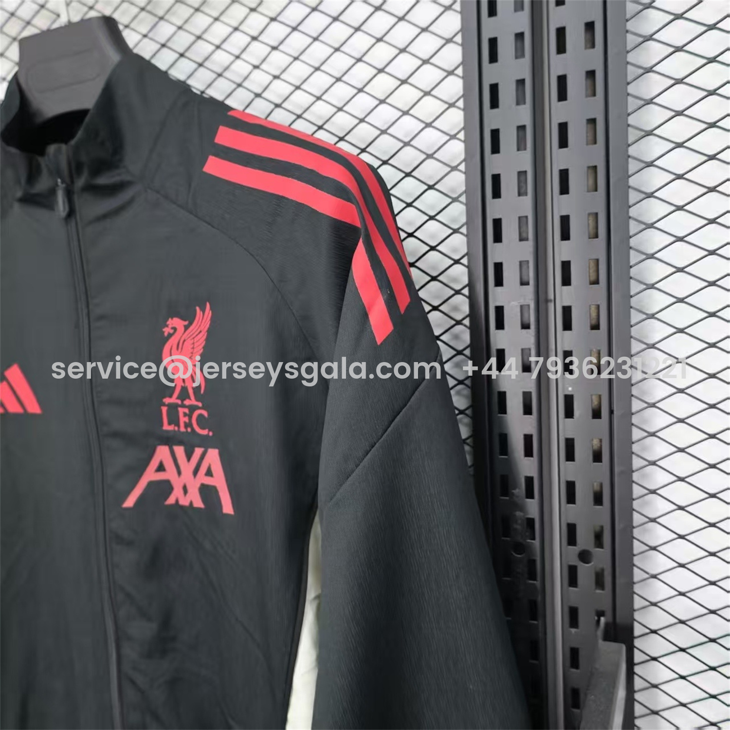 JerseysGala.com | Liver.pool 25-26 Black Windbreaker Jacket - Deep Green -Customize Name, Number and Patch | Worldwide Shipping