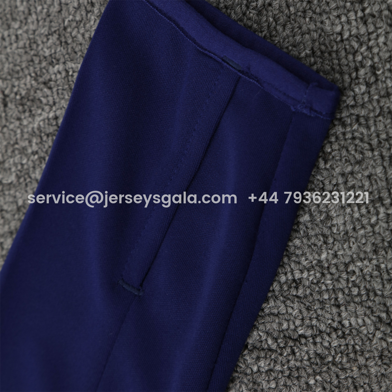 JerseysGala.com | Flamengo 25-26 Long Sleeve Training Set - Deep Blue Top & Deep Blue Pants -Customize Name, Number and Patch | Worldwide Shipping