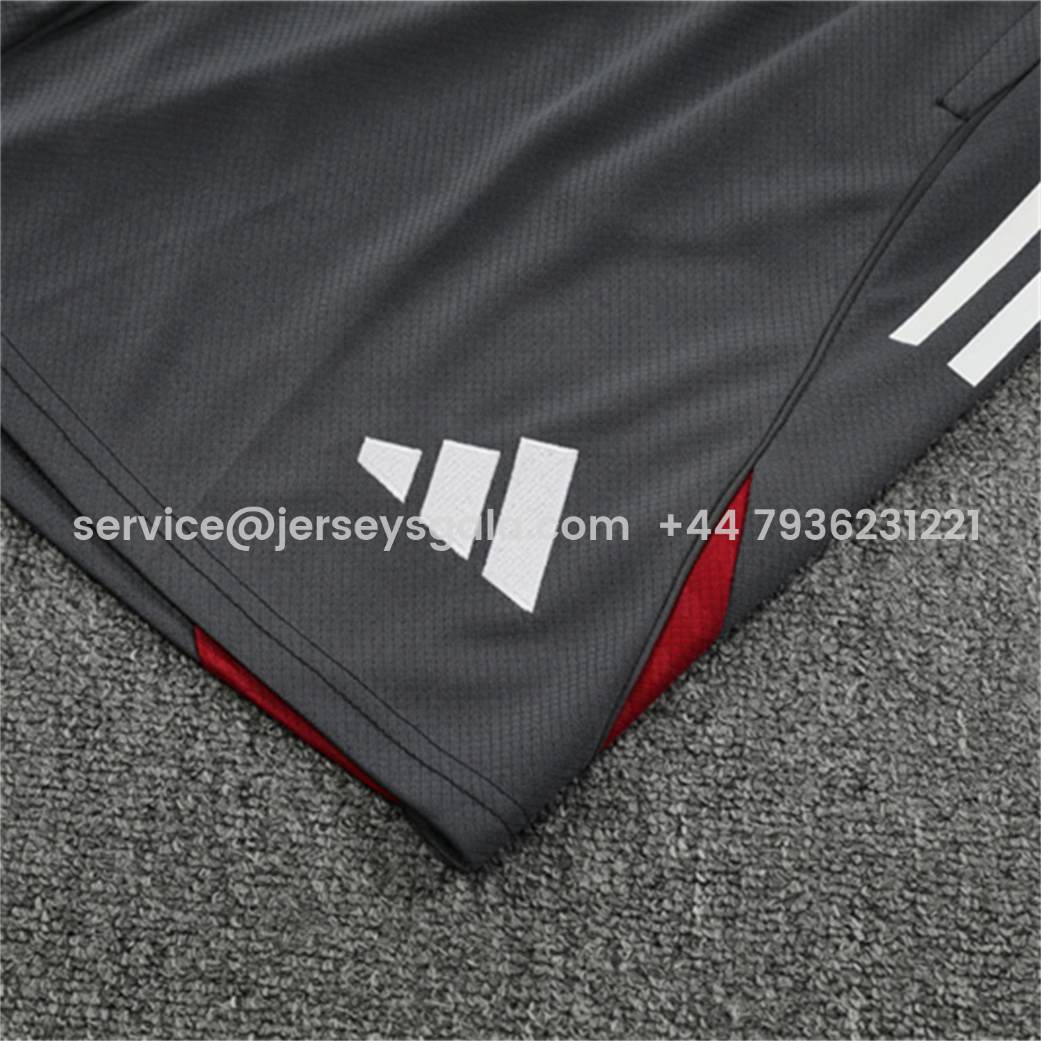 JerseysGala.com | Arsenal 25-26 Kids Short-Sleeve Training Set - Red Top & Green Shorts -Customize Name, Number and Patch | Worldwide Shipping