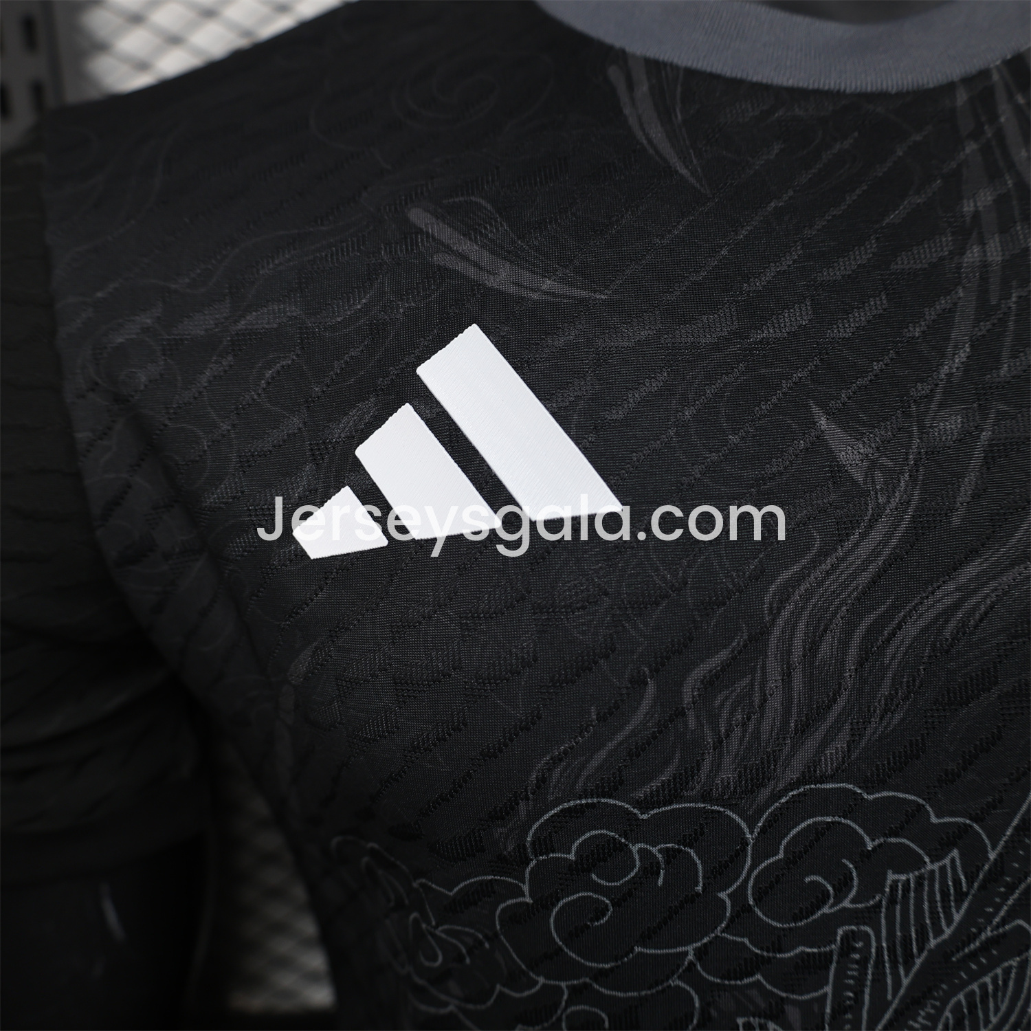 JerseysGala.com | Real Madrid 25-26 Grey Chinese Loong and Auspicious Clouds Line Drawing Black Jersey - Player Version -Customize Name, Number and Patch | Worldwide Shipping