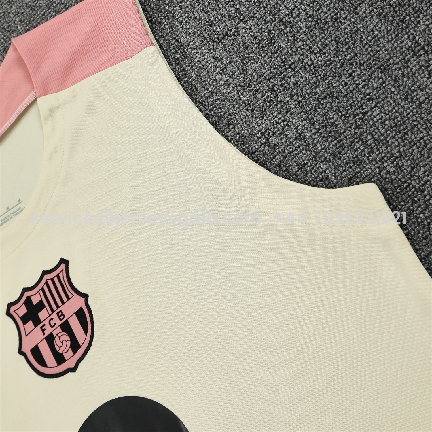 JerseysGala.com | Barcelona 25-26 Vest Training Set - Cream Vest & Deep Blue Shorts -Customize Name, Number and Patch | Worldwide Shipping