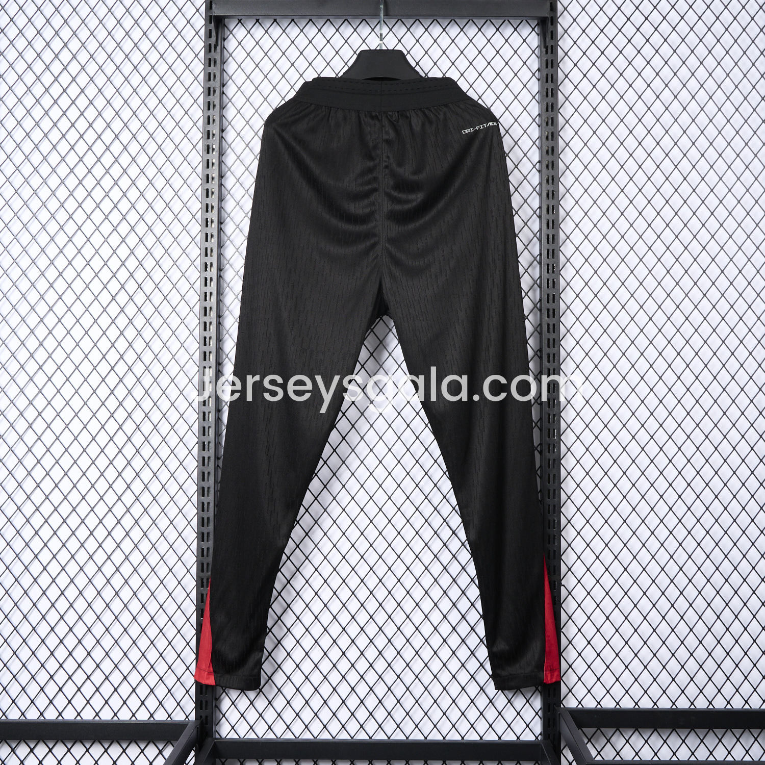JerseysGala.com | Liver.pool 24-25 Black Training Pants - Player Version -Customize Name, Number and Patch | Worldwide Shipping