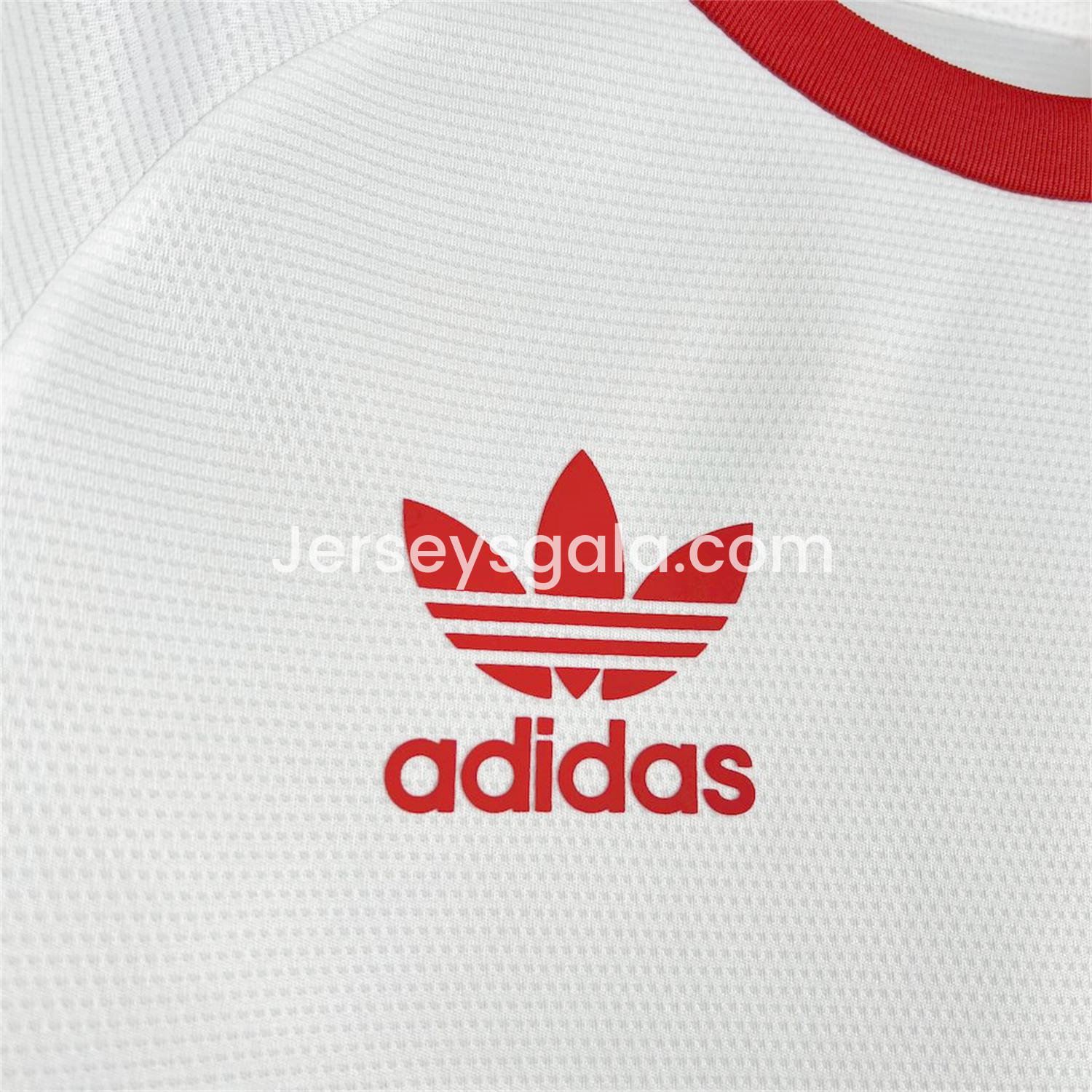 JerseysGala.com | Retro Flamengo 1981-82 Away Jersey -Customize Name, Number and Patch | Worldwide Shipping