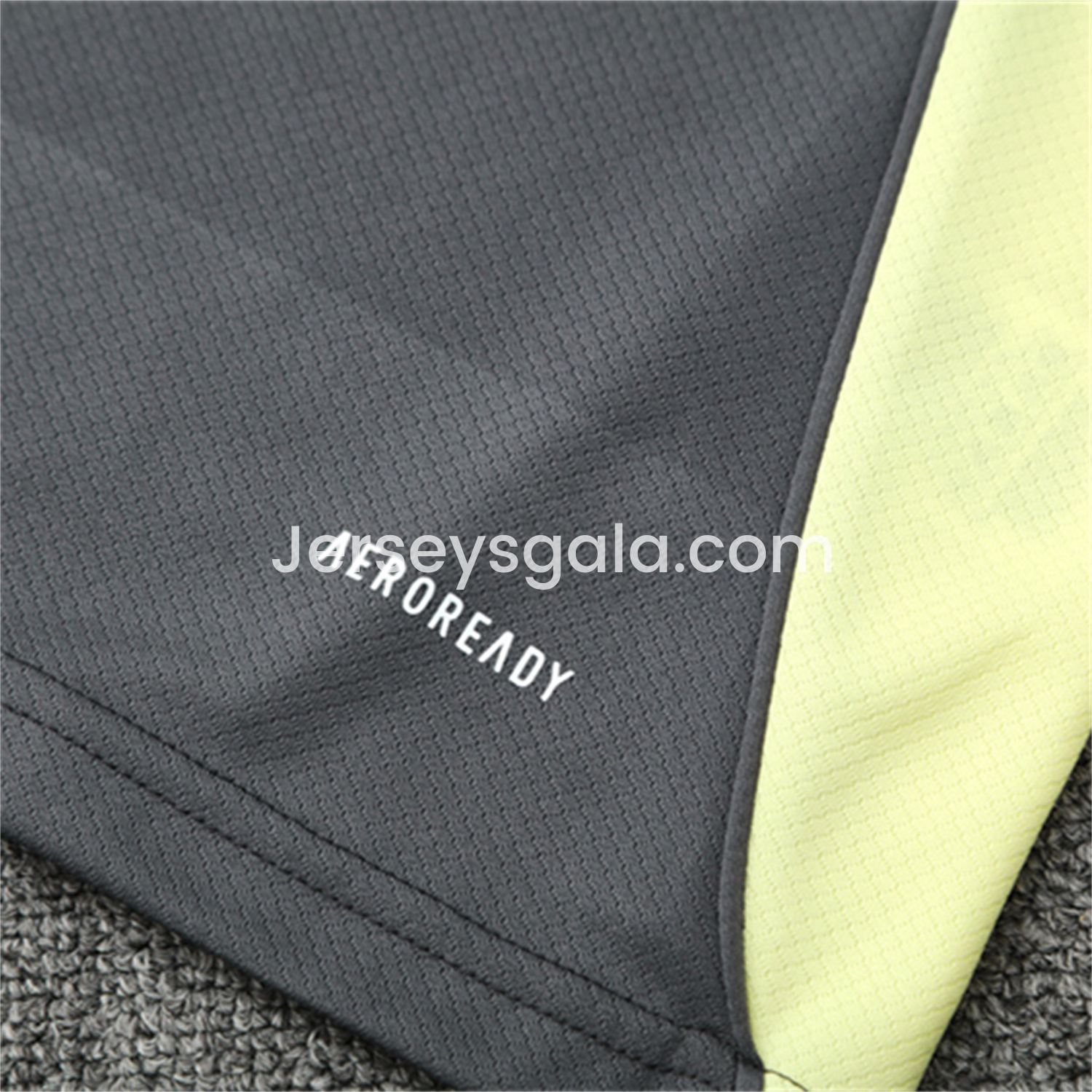 JerseysGala.com | Real Madrid 25-26 Short-Sleeve Training Set - Deep Grey Top and Shorts -Customize Name, Number and Patch | Worldwide Shipping
