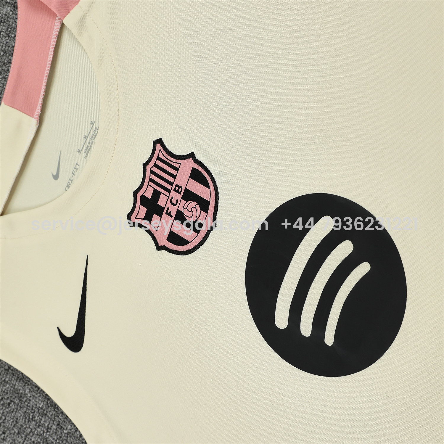 JerseysGala.com | Barcelona 25-26 Vest Training Set - Cream Vest & Deep Blue Shorts -Customize Name, Number and Patch | Worldwide Shipping