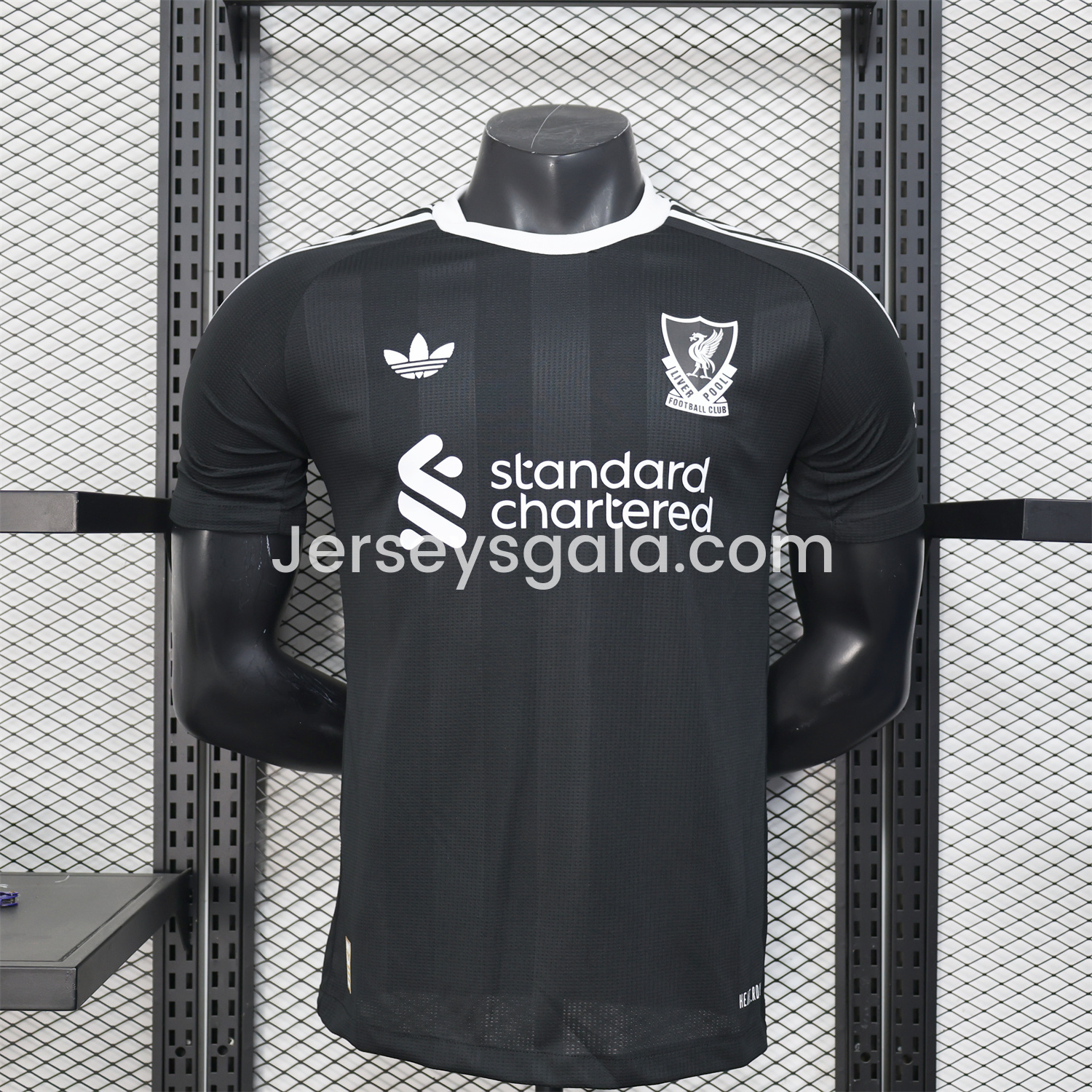 JerseysGala.com | Liver.pool 25-26 Black Trefoil Goalkeeper Jersey - Player Version -Customize Name, Number and Patch | Worldwide Shipping