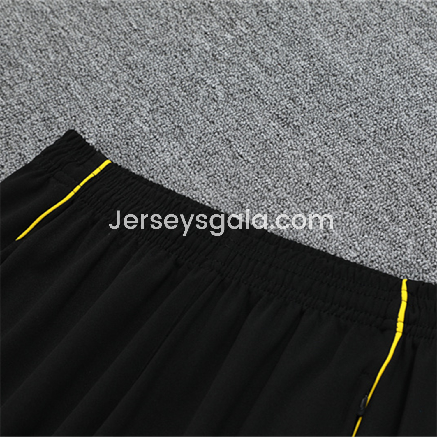 JerseysGala.com | Real Madrid 25-26 Kids Long Sleeve Training Set - Yellow Line White Top and Black Shorts -Customize Name, Number and Patch | Worldwide Shipping