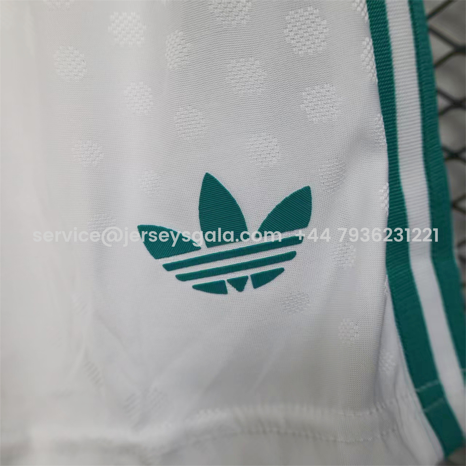 JerseysGala.com | Liver.pool 25-26 Third White Shorts - Player Version -Customize Name, Number and Patch | Worldwide Shipping