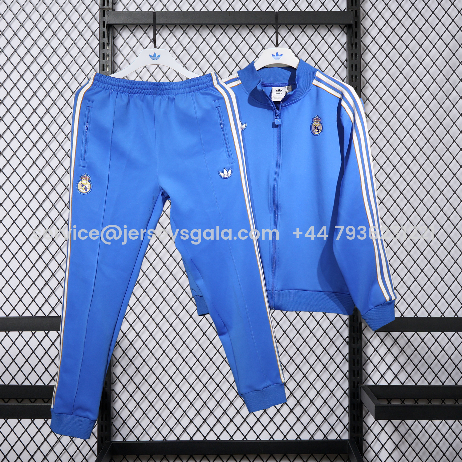 JerseysGala.com | Real Madrid 25-26 Pure Color Training Set - Blue Top and Blue Pants -Customize Name, Number and Patch | Worldwide Shipping
