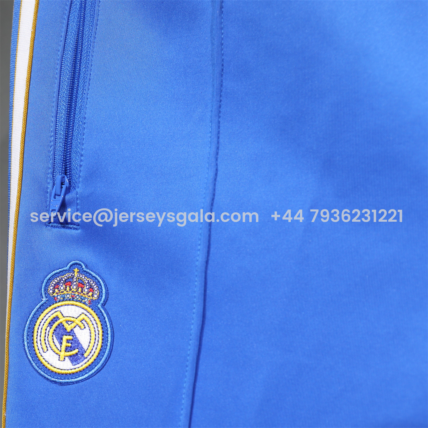 JerseysGala.com | Real Madrid 25-26 Pure Color Training Set - Blue Top and Blue Pants -Customize Name, Number and Patch | Worldwide Shipping