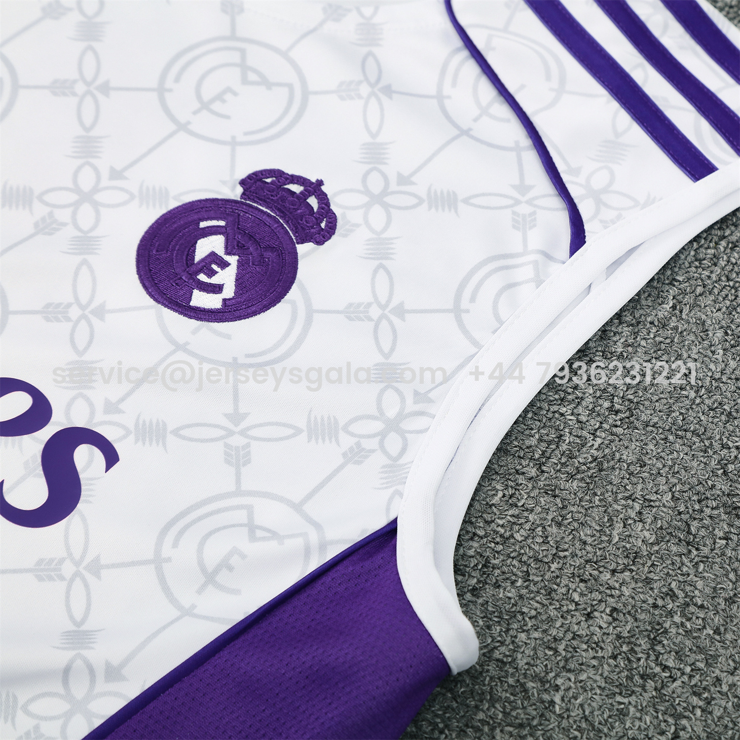 JerseysGala.com | Real Madrid 25-26 Vest Training Set - Blue Edge White Vest & Black Shorts -Customize Name, Number and Patch | Worldwide Shipping