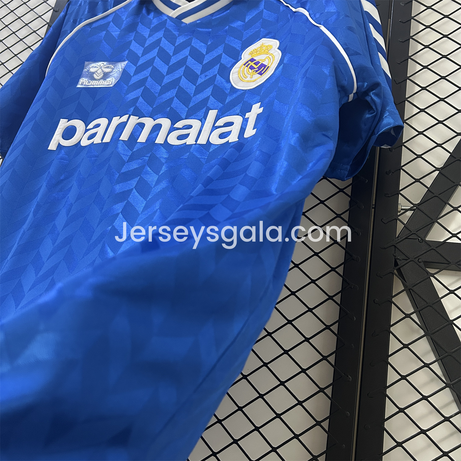 JerseysGala.com | Retro Real Madrid 1986-88 Away Jersey -Customize Name, Number and Patch | Worldwide Shipping